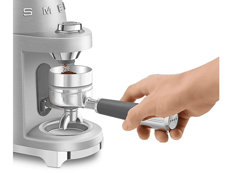 Smeg CGF 02 SSEU 50's Style Kaffeemühle (Silber, 150 W, Edelstahl-Kegelmahlwerk) — Foto 4 von 5