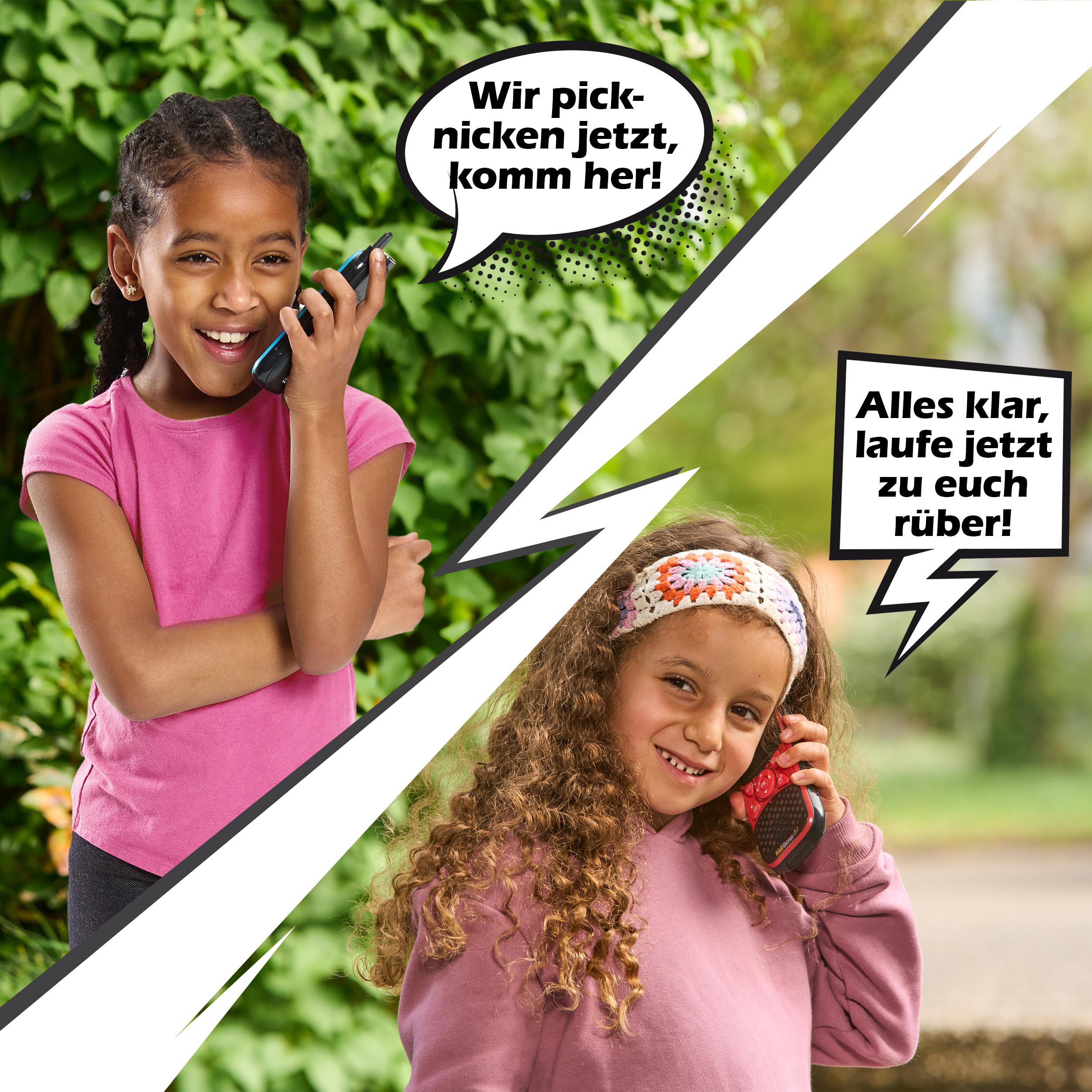 Zwei Mädchen, je eines auf jeder Seite, halten Telefone und sprechen Deutsch.