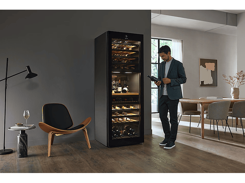 Miele KWT 4999 F Weinschrank (561 l, 144 kWh, EEK: F, Obsidianschwarz, Anzahl Flaschen: 146) — Foto 4 von 4