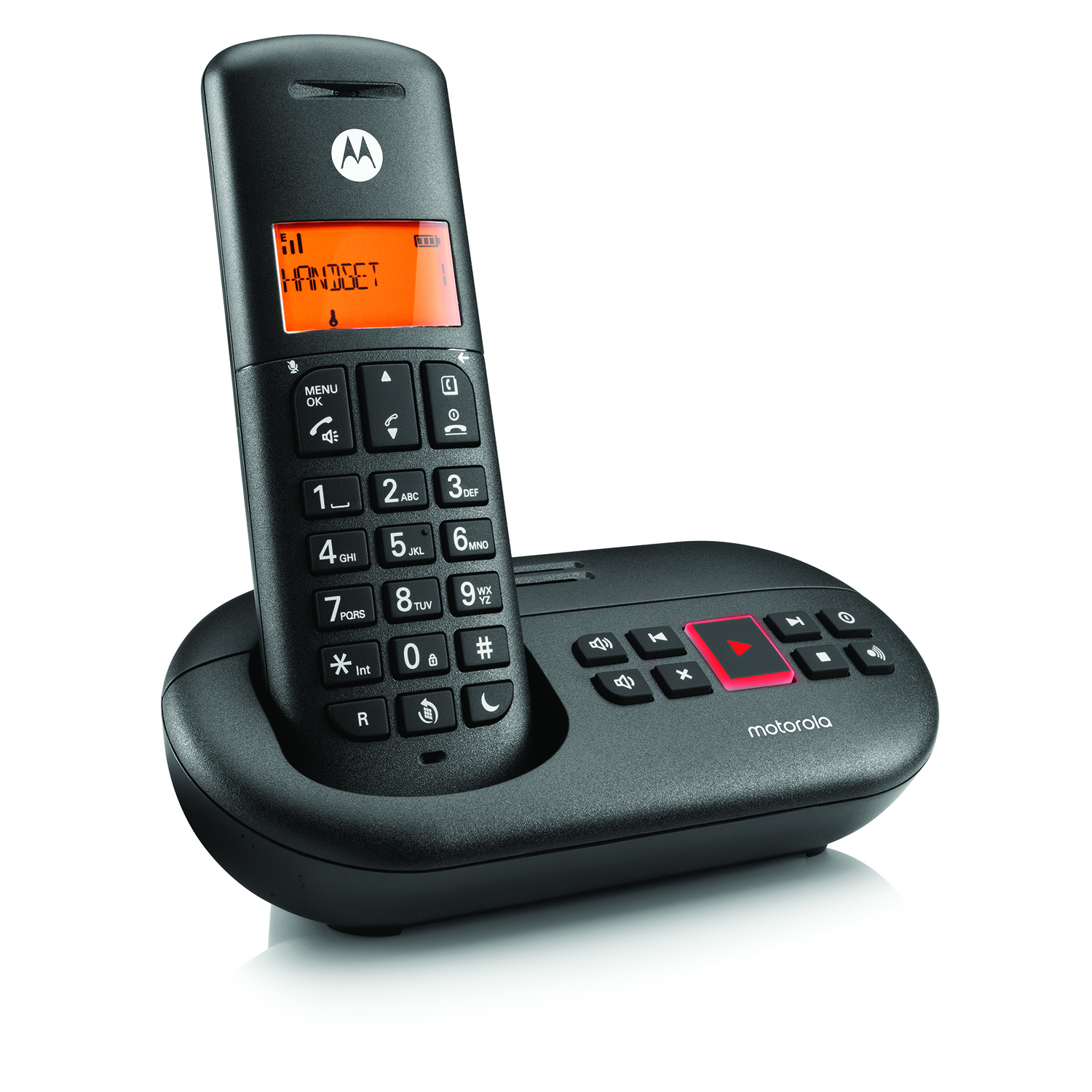 Un téléphone sans fil Motorola noir sur sa base, avec un écran affichant 'HANDSET'.