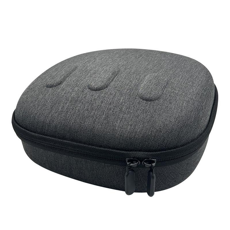 Eine geschlossene, graue Reißverschlusstasche für Kopfhörer. Die Tasche ist oval.