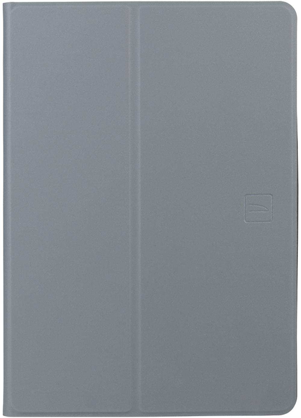 Graue Tablet-Hülle geschlossen gefaltet, zeigt eine glatte Oberfläche, mit einem Logo.