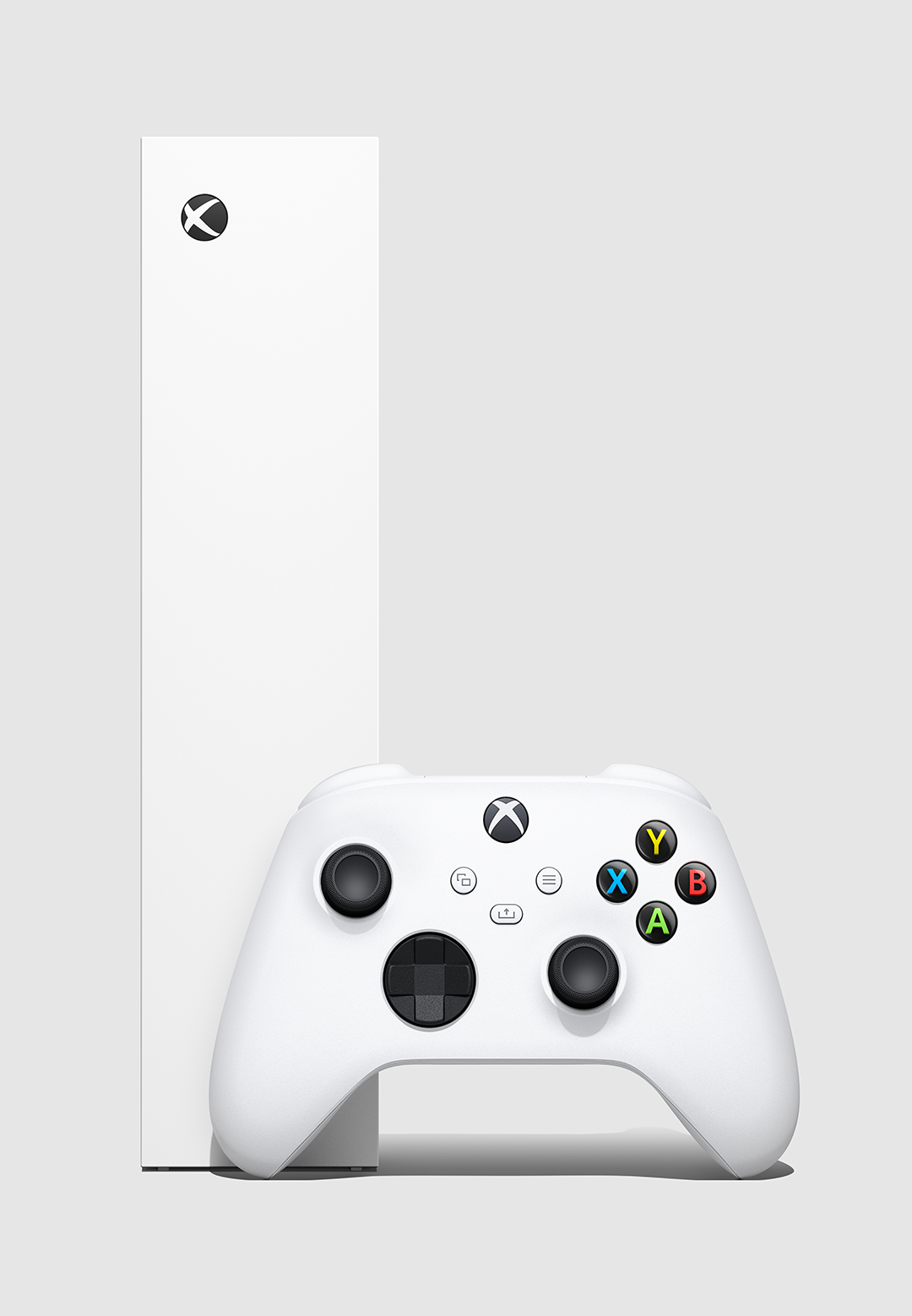 Fehér Xbox konzol és kontroller. A kontroller színes gombokkal és fekete joystickokkal rendelkezik.
