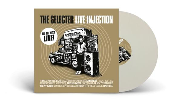 A The Selecter Live Injection album borítója. Egy autó hangszórókkal és egy férfi mellette. Egy bakelit lemez jobbra.