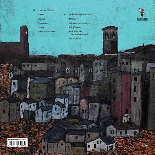 Ein Albumcover mit einem Gemälde einer Stadt. Gebäude in verschiedenen Farben sind zusammengepfercht.