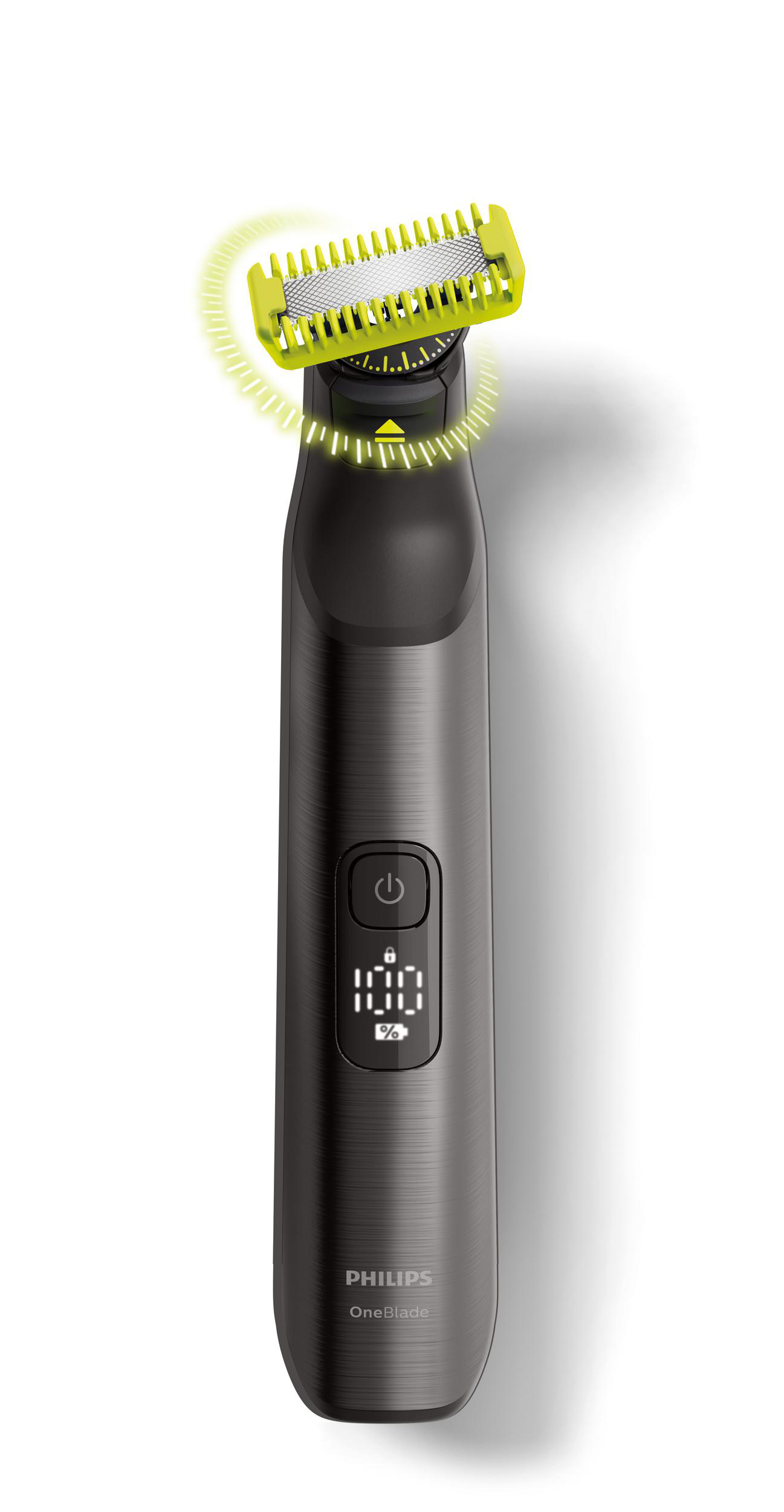 Ein schwarzer und gelber elektrischer Trimmer Philips OneBlade. Isoliert auf weißem Hintergrund.