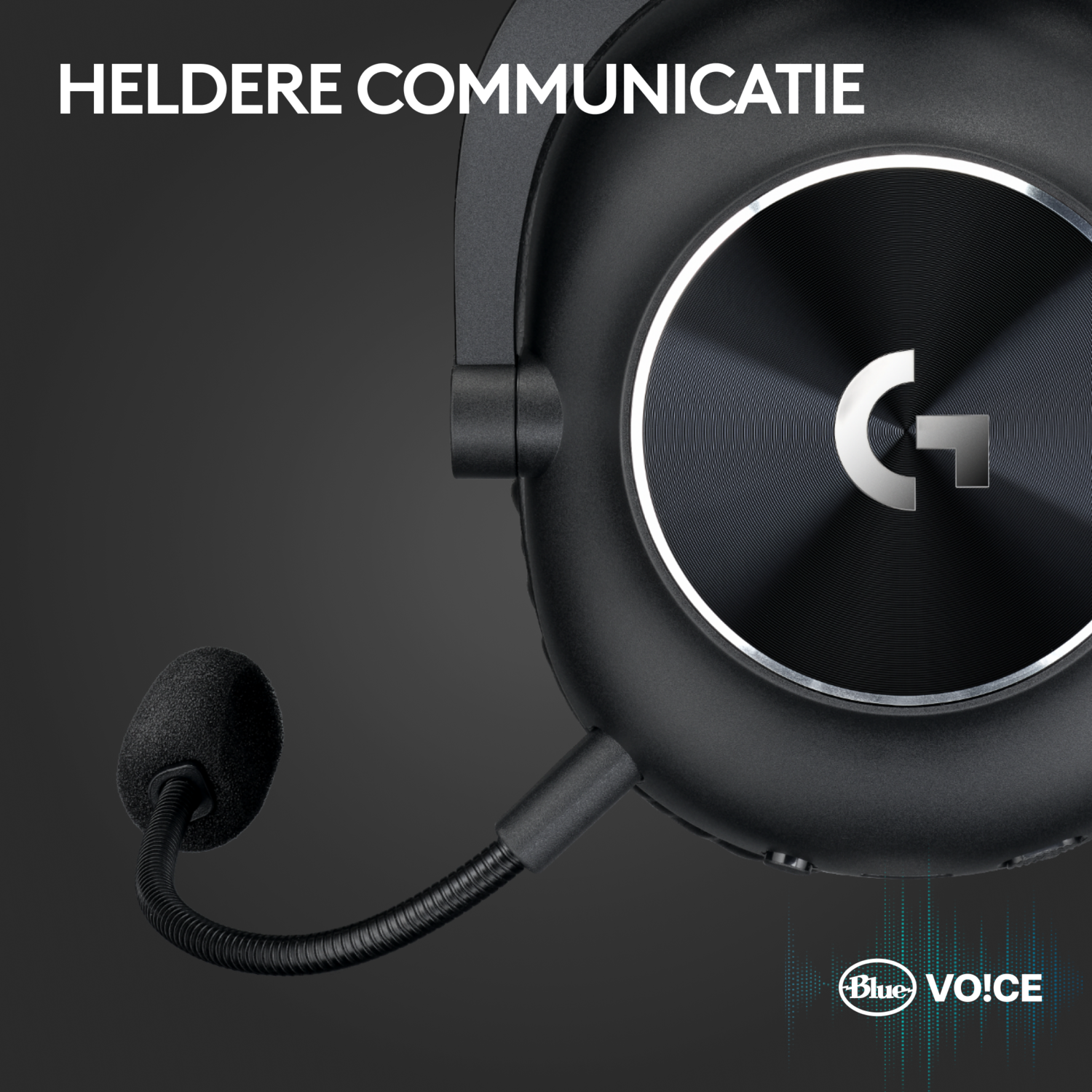 Zwarte headset met microfoon en tekst. Donkere achtergrond.