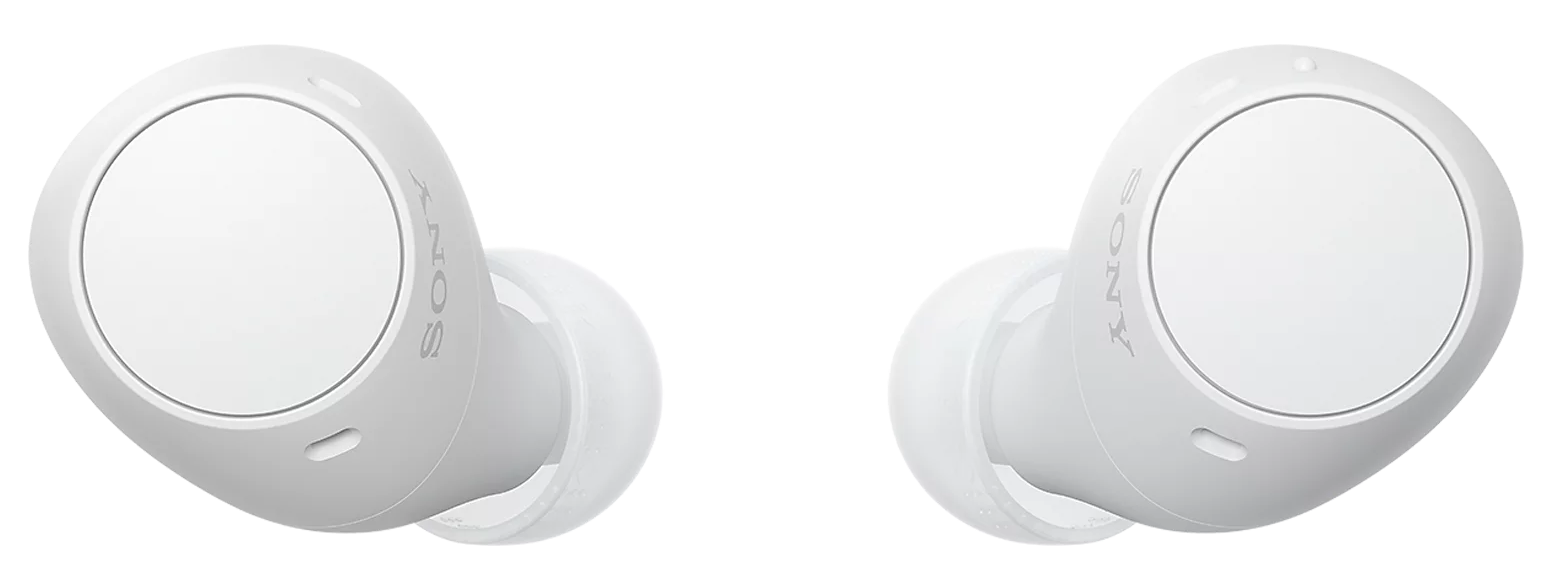 Két fehér Sony fülhallgató, elölnézetben, fekete háttérrel.