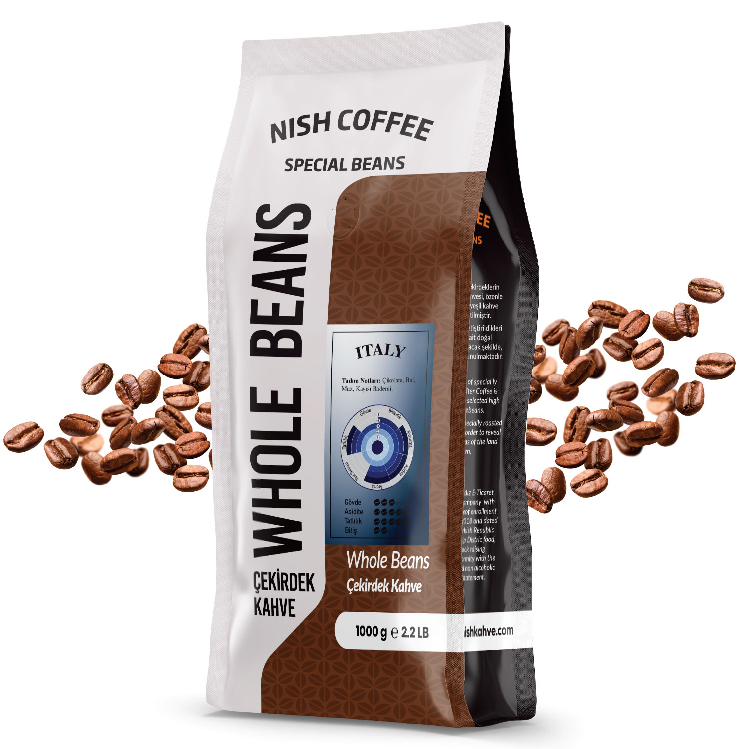 Nish Coffee bütün çekirdek kahve torbası. Torba, etrafında metin ve kahve çekirdekleri olan beyaz ve kahverengidir.
