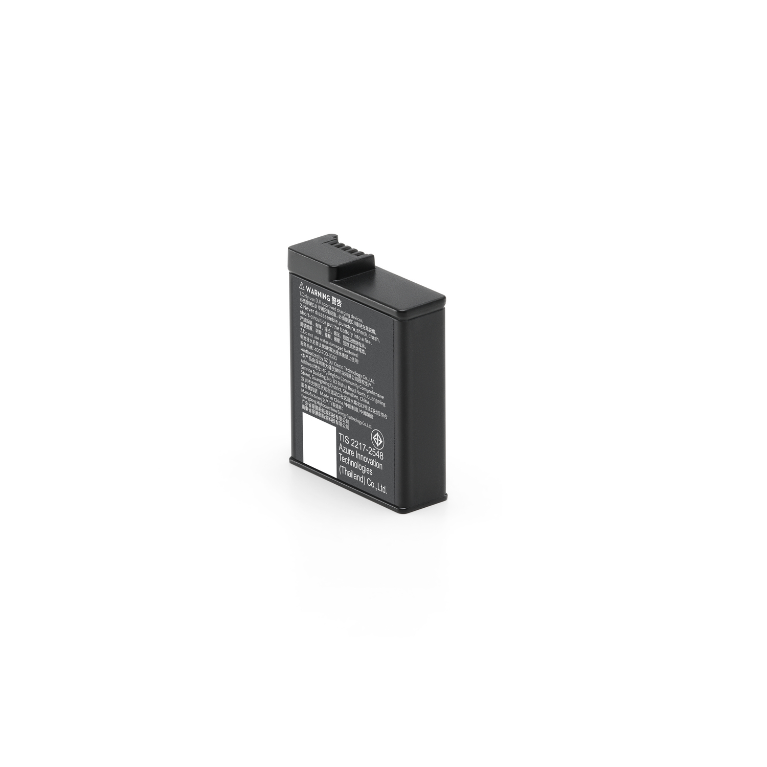 Zwarte rechthoekige batterij met waarschuwingslabels. Witte achtergrond, schuine weergave, geïsoleerd.