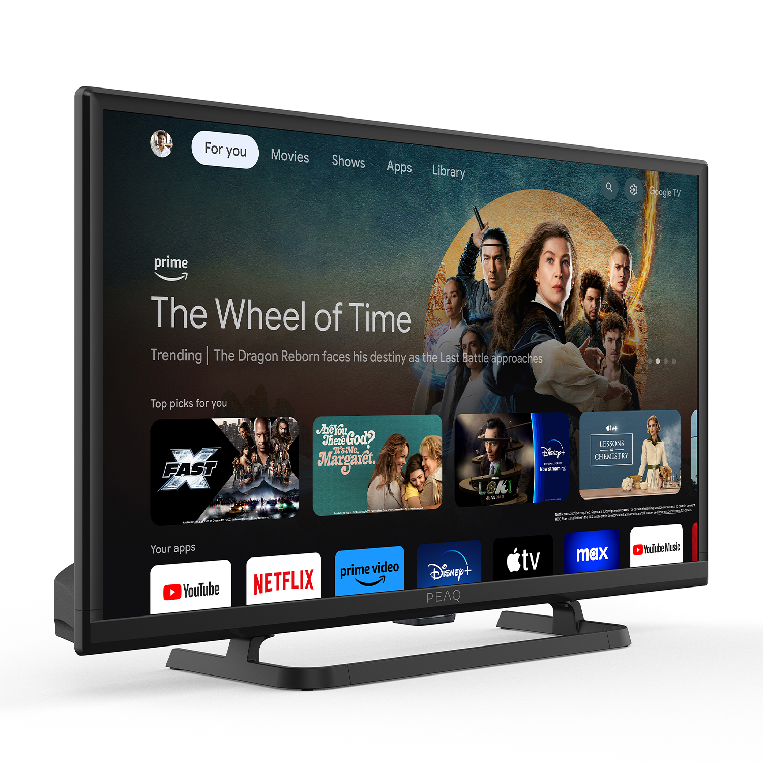 Uno schermo TV nero che mostra un servizio di streaming con consigli sui film.