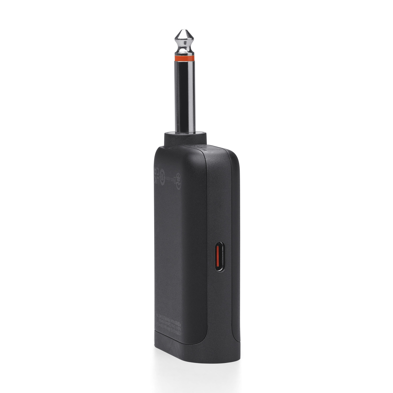 Adaptateur jack audio noir pour guitare, avec un détail rouge. Isolé sur fond blanc.