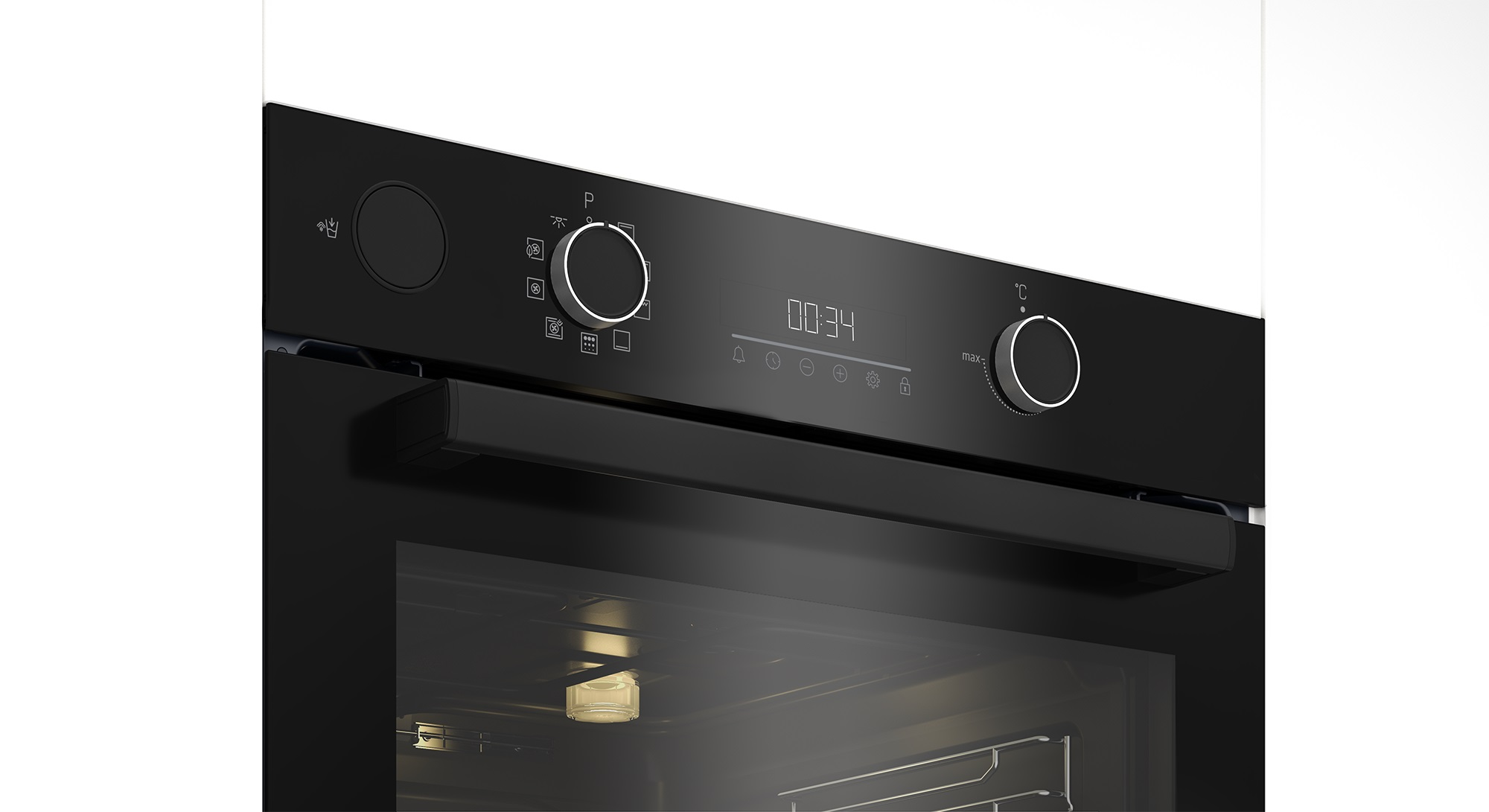 Zbliżenie czarnego panelu sterowania piekarnika z cyfrowym wyświetlaczem i pokrętłami.