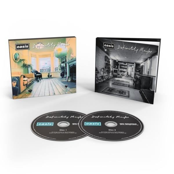 Zwei Oasis-Albumcover und zwei CDs auf weißer Oberfläche mit weißem Hintergrund.