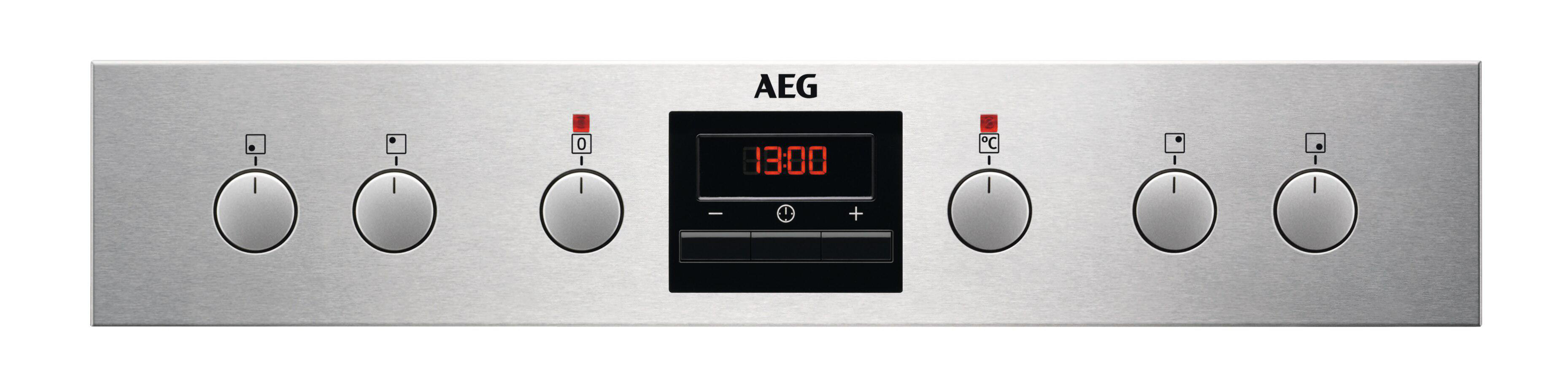 AEG-Backofen-Bedienfeld mit Knöpfen, Anzeige und roten Kontrollleuchten. Weißer Hintergrund.