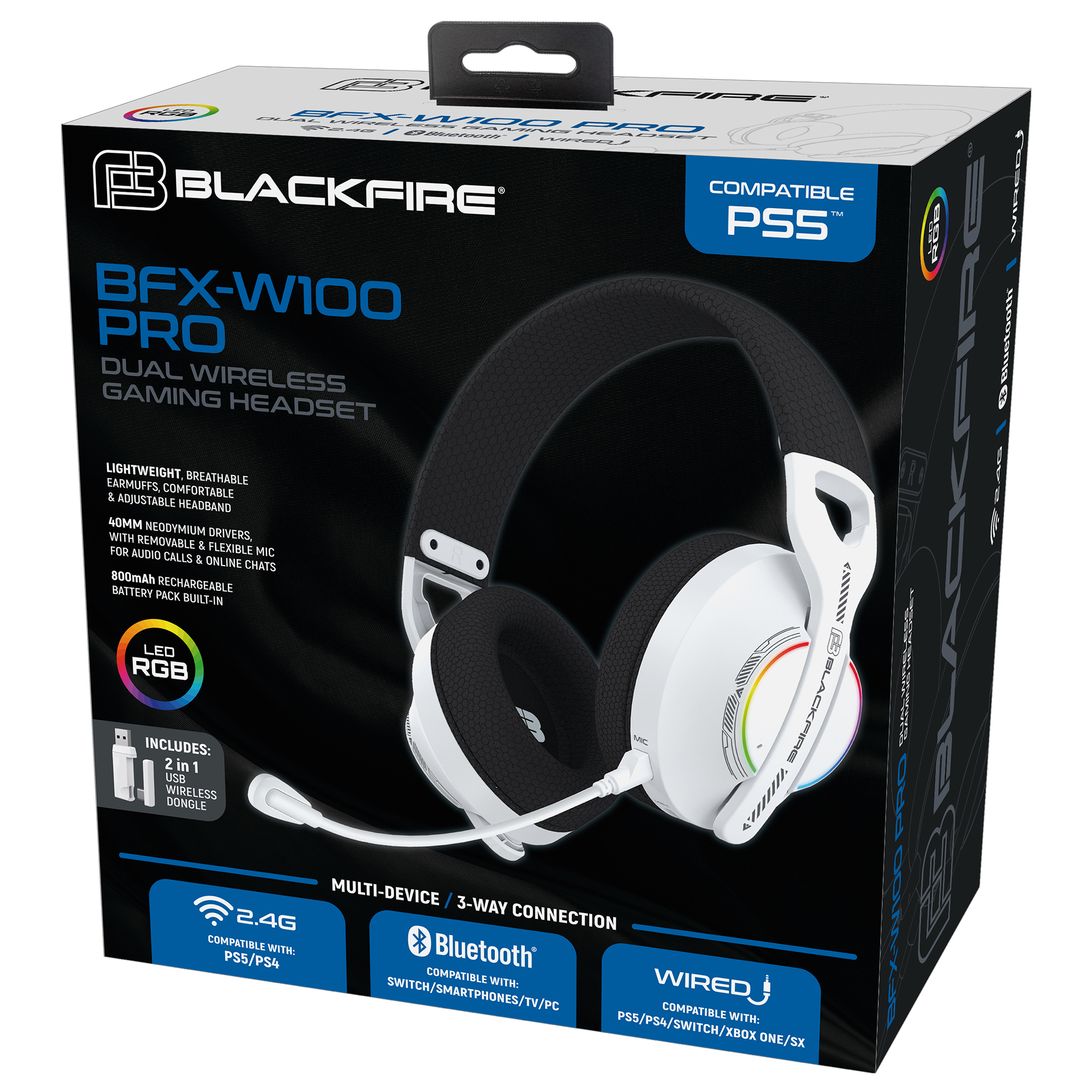 Un auricular para juegos blanco y negro en una caja con texto y gráficos. La caja está etiquetada como 'Compatible con PS5'.