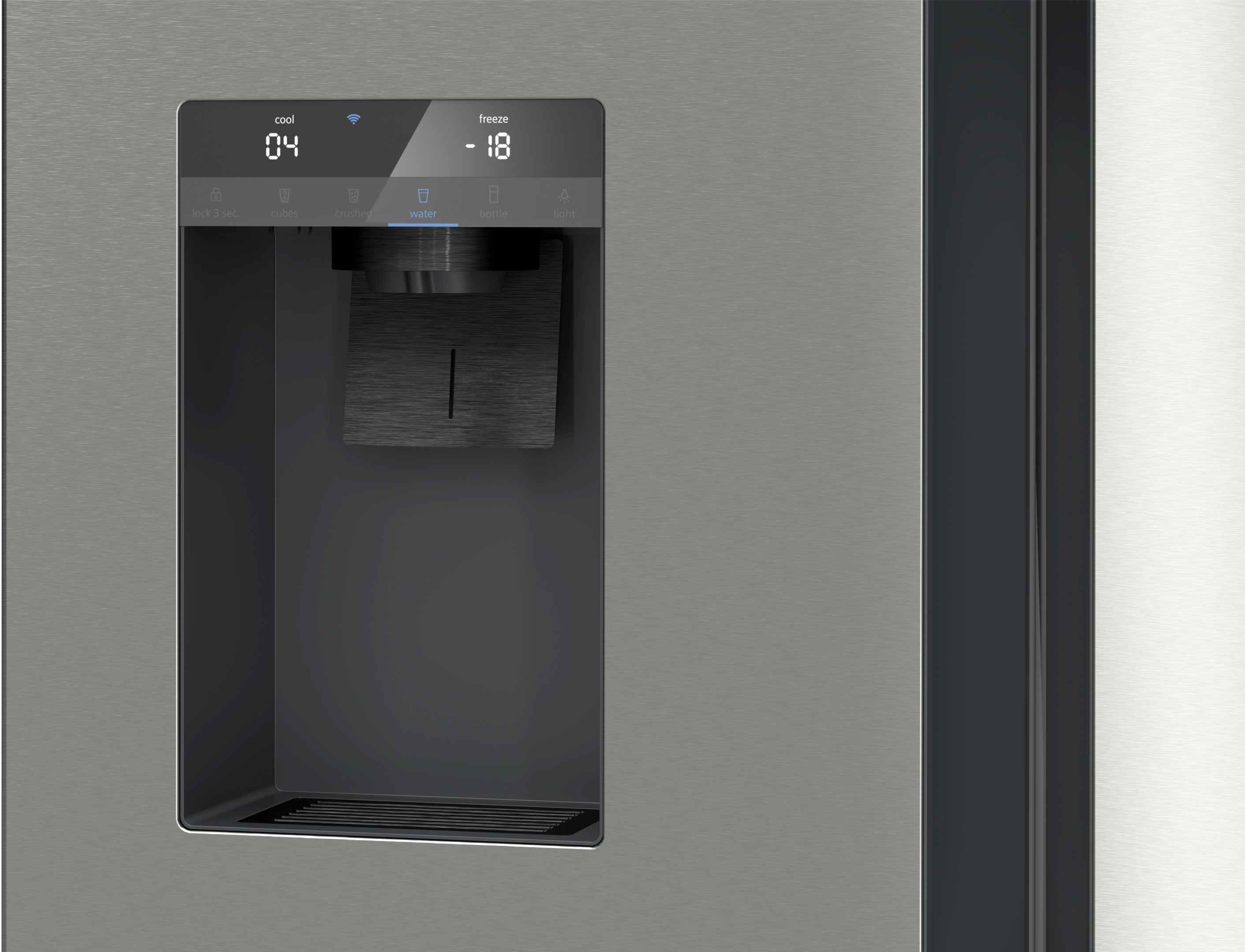 Edelstahl-Kühlschranktür mit Wasserspender. Eine Digitalanzeige zeigt die Temperatur an.