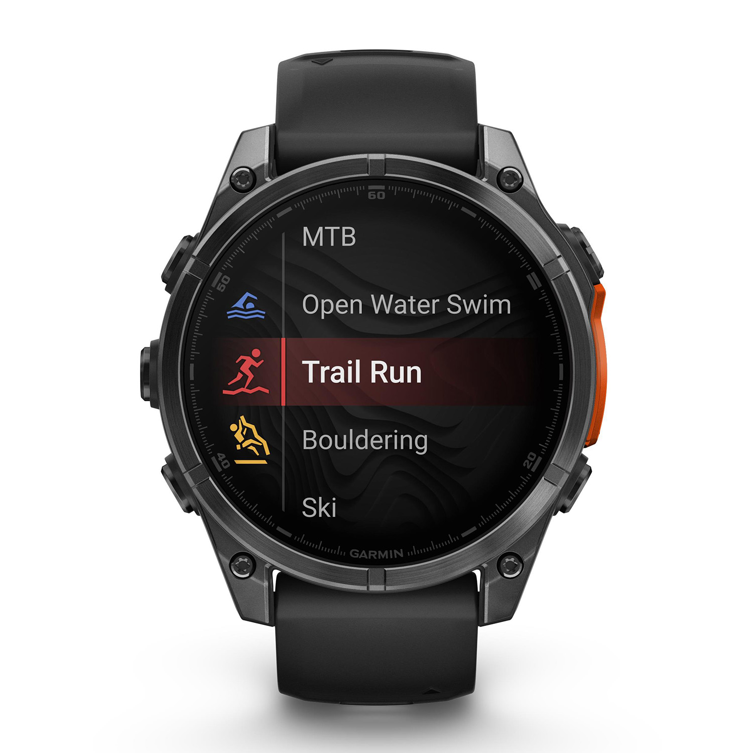 Orologio Garmin che mostra l'opzione trail run. Cinturino nero. Sfondo bianco.