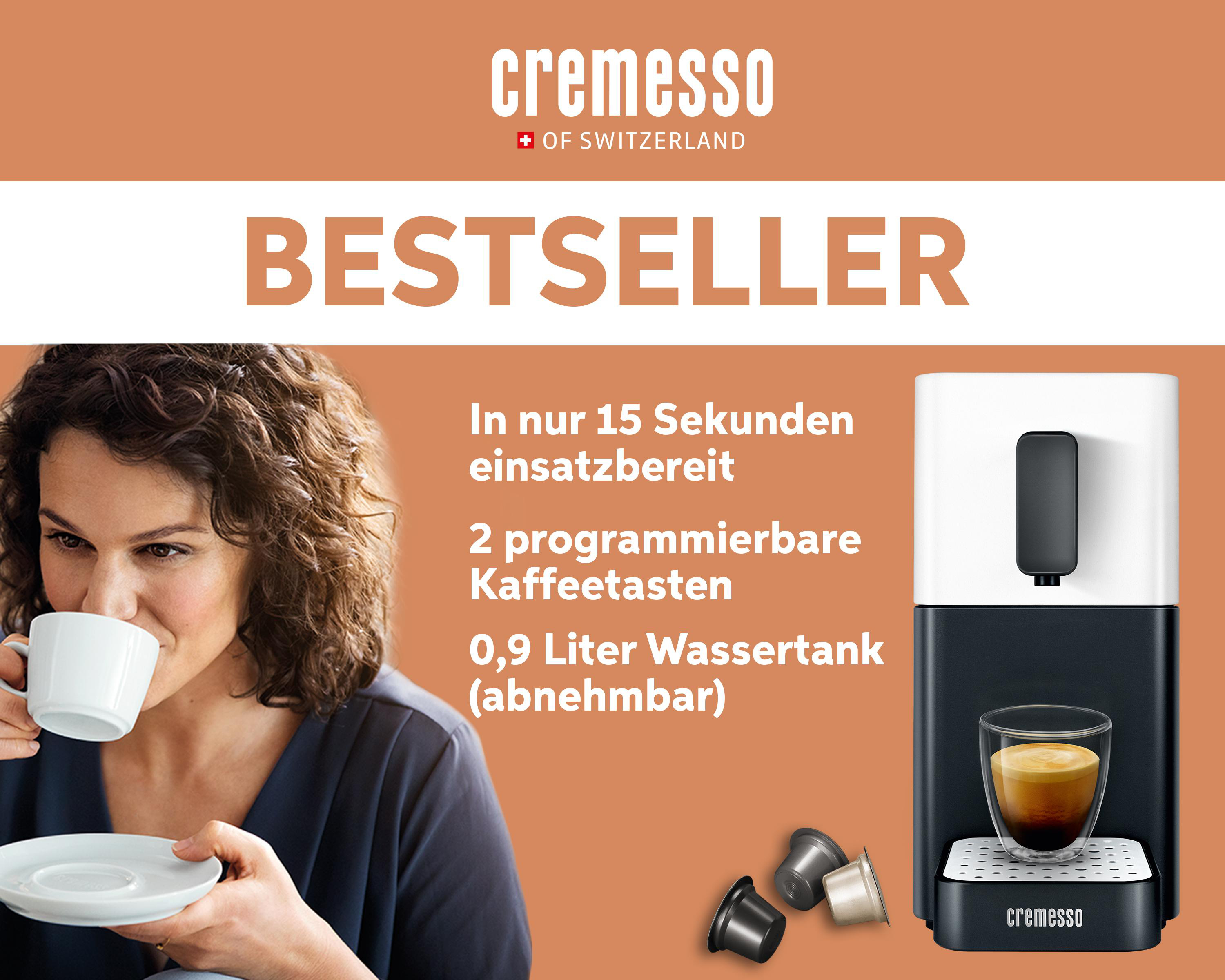 Frau mit Kaffee, neben Espressomaschine, mit Text