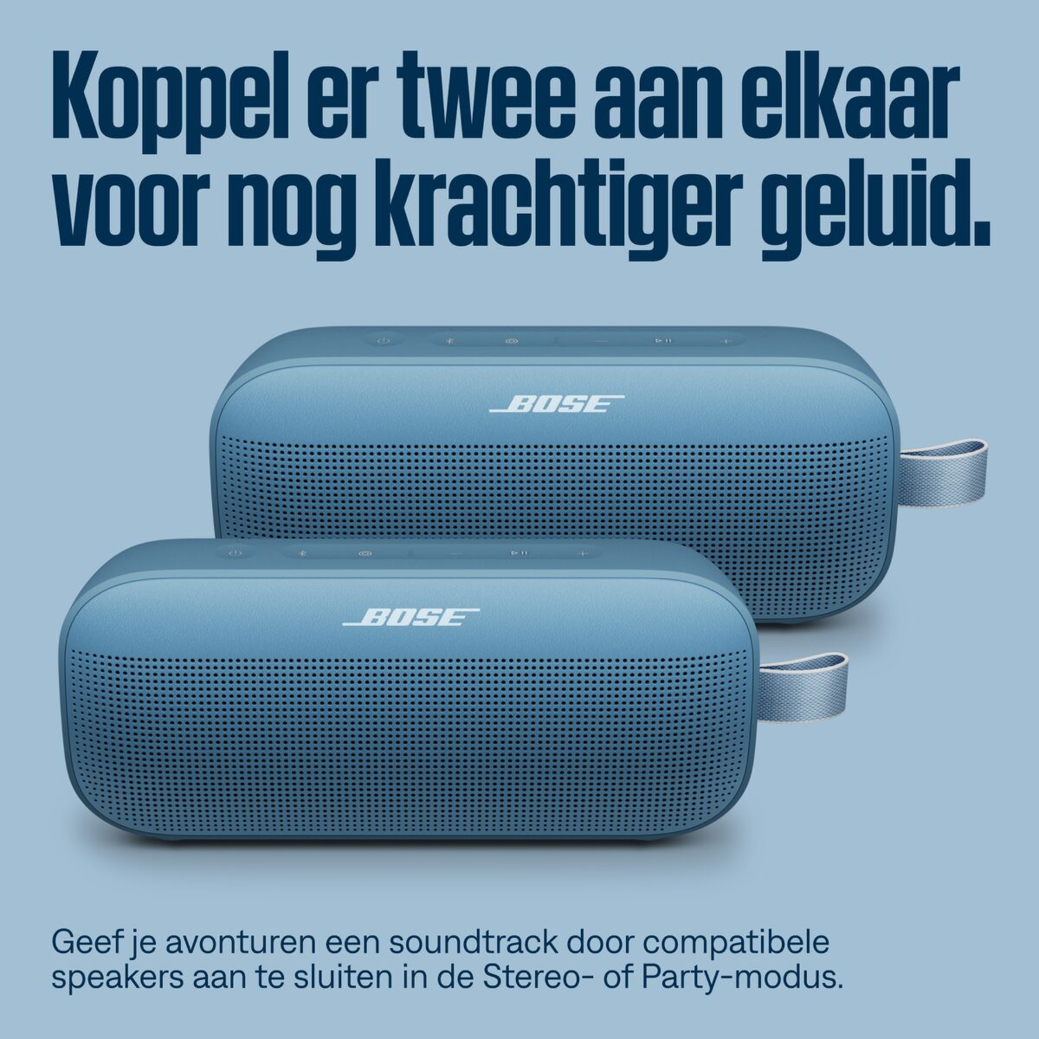 Two blue speakers with a blue background, text in Dutch.