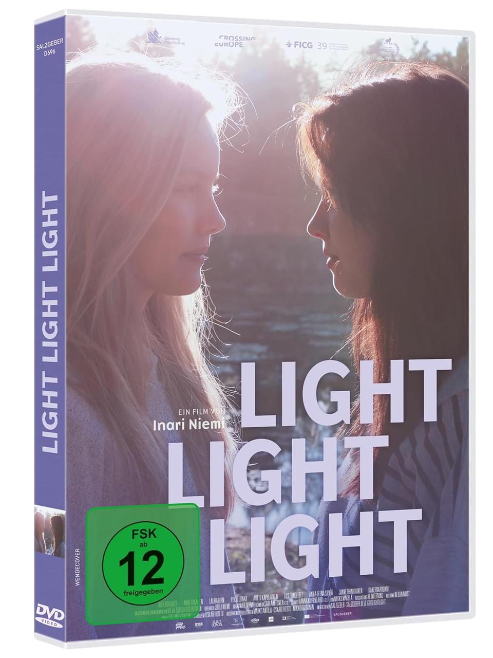 DVD-Cover eines Films. Zwei Frauen stehen sich gegenüber. Der Titel steht in großen weißen Buchstaben.