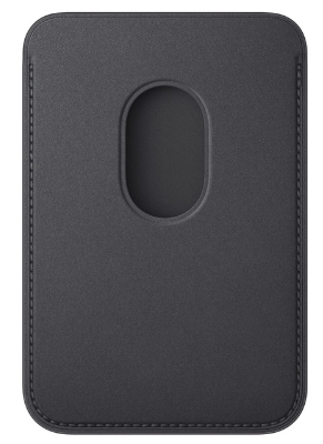 Czarny skórzany etui na karty. Posiada wycięcie ułatwiające dostęp do kart.