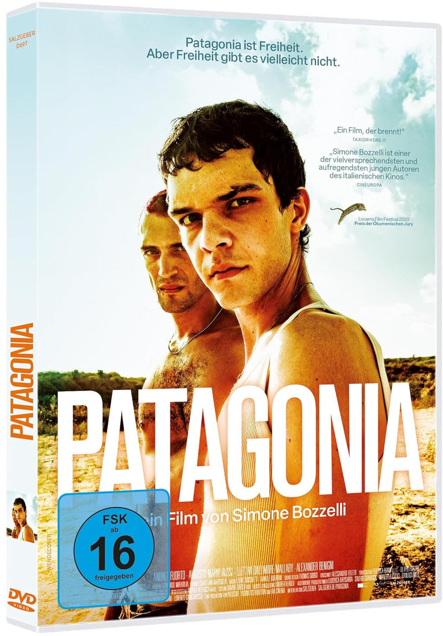 DVD-Hülle des Films Patagonia. Zwei Männer stehen eng beieinander und schauen den Betrachter an.