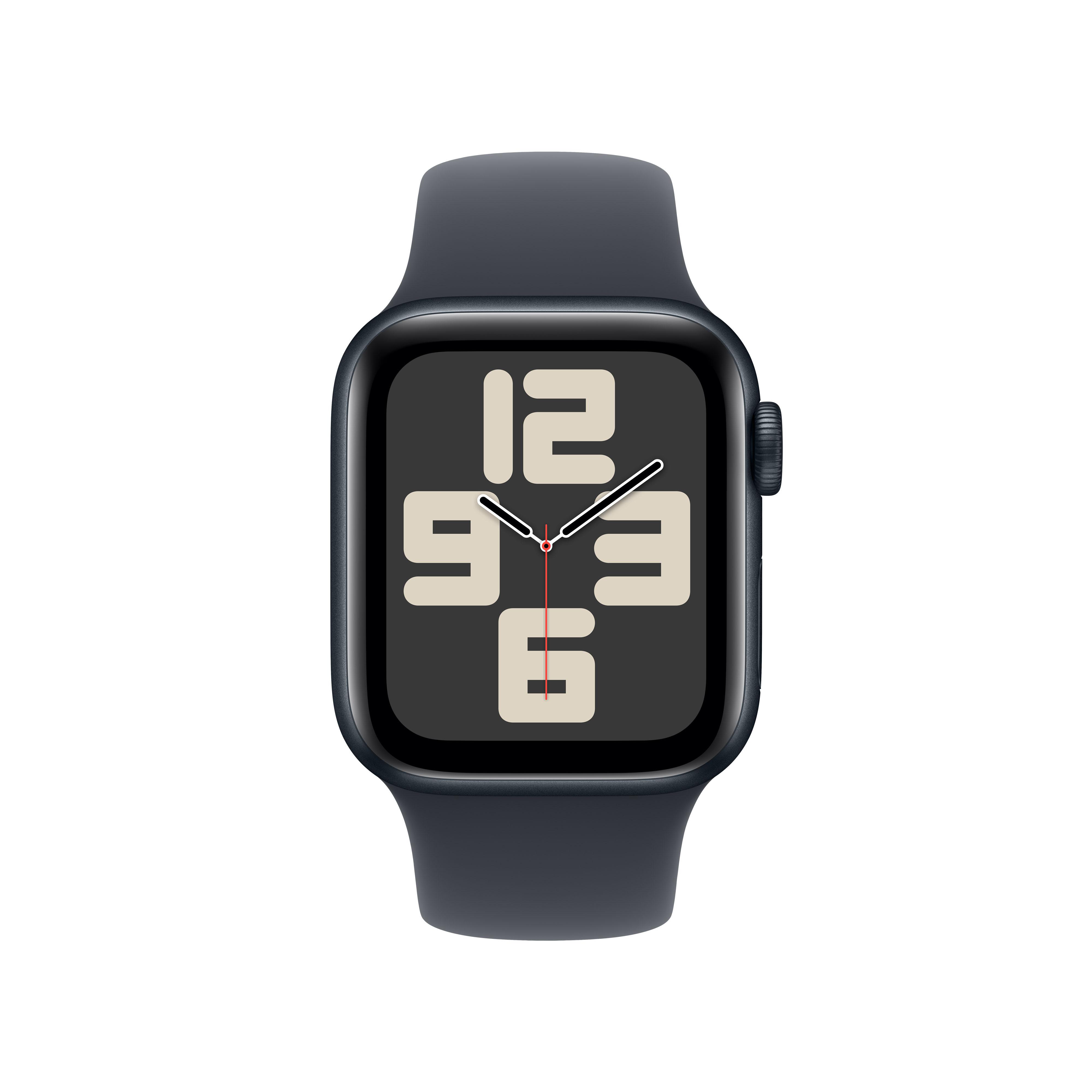 Apple Watch mit dunkelblauem Armband, zeigt die Uhrzeit und die Zahlen 12, 9, 6, 3 auf dem Zifferblatt.