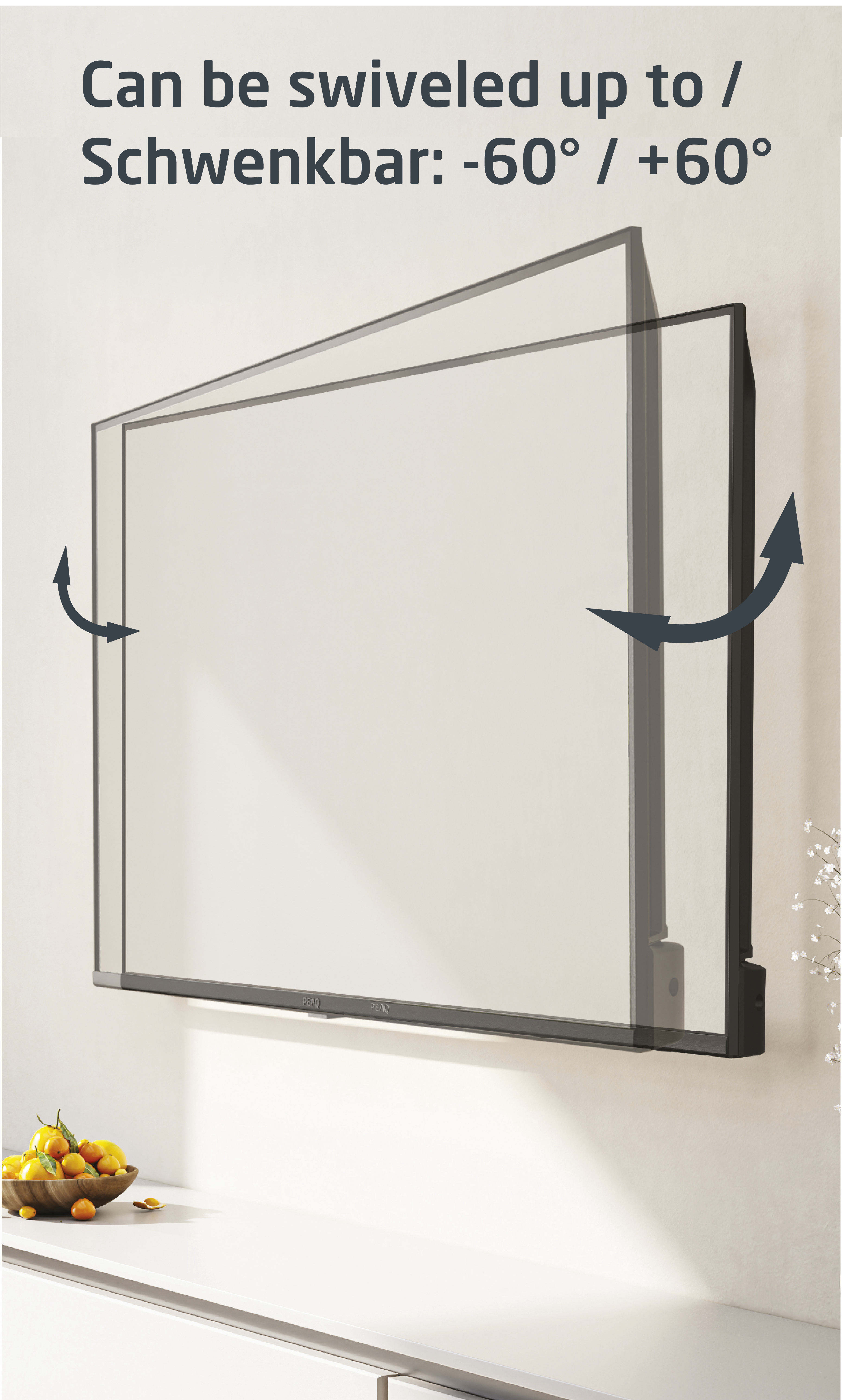 Ein Fernseher an der Wand montiert. Zeigt Schwenkfähigkeiten.