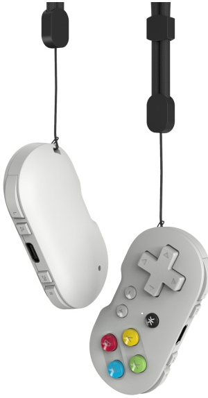 Zwei weiße Retro-Gamecontroller mit schwarzen Handgelenkschlaufen, zeigen verschiedene Seiten.
