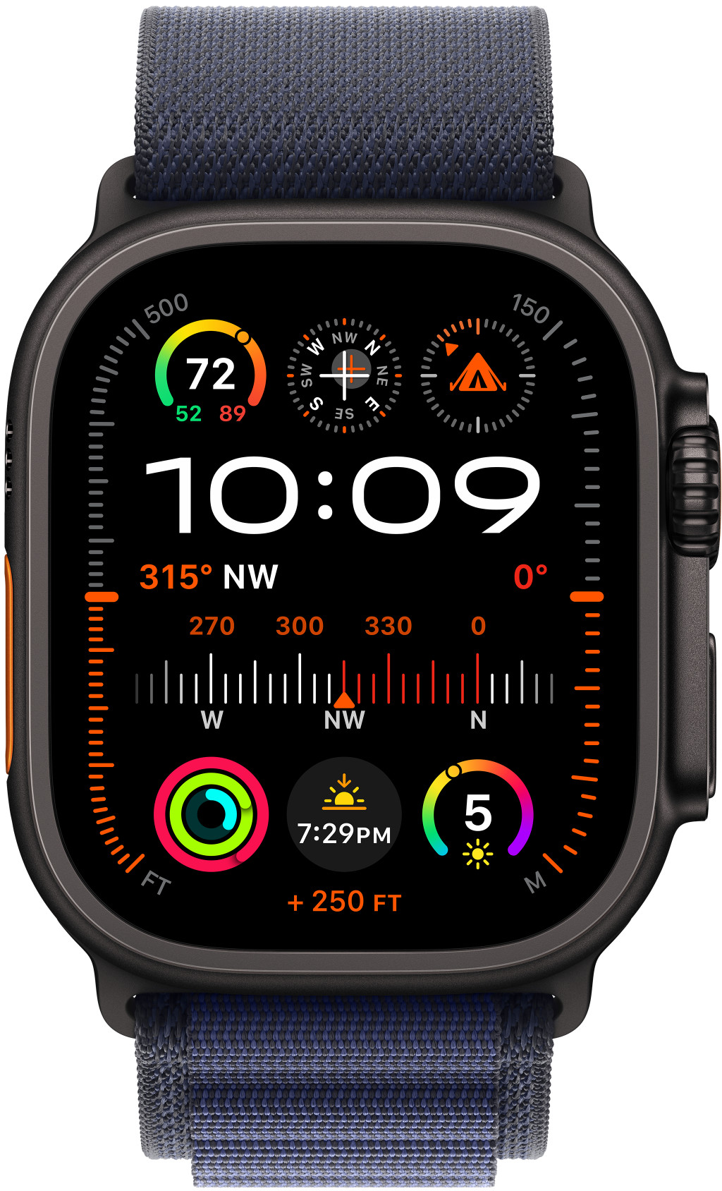 Fekete Apple Watch Ultra kék szíjjal, időt és mérőszámokat mutat.