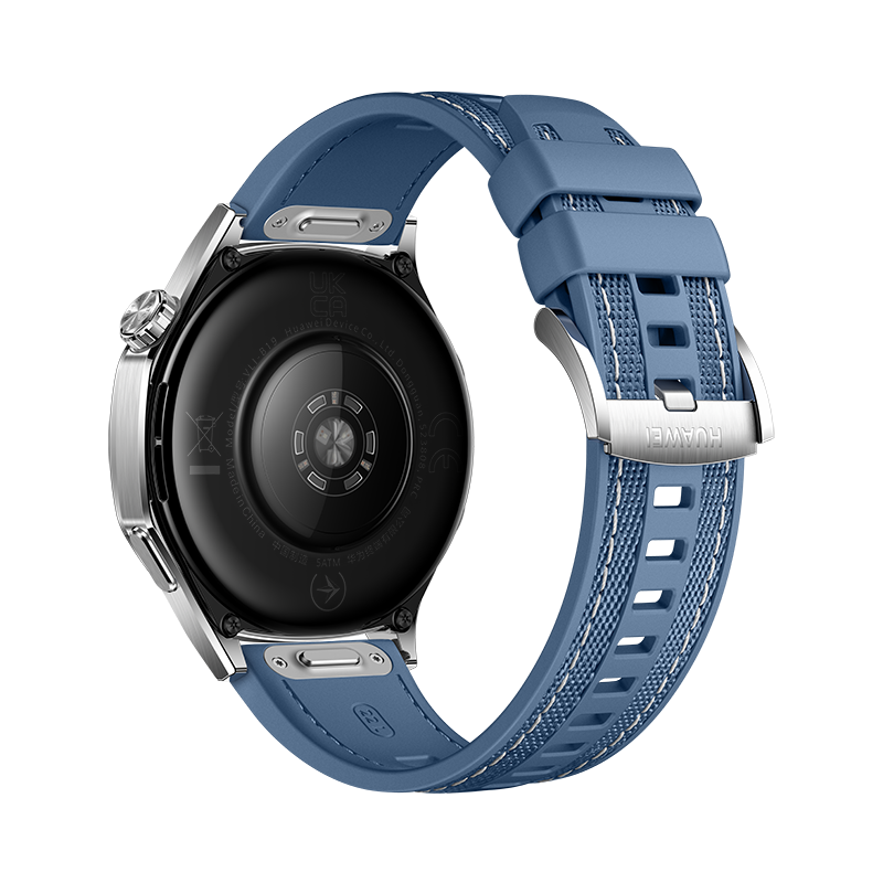 Reloj inteligente. Correa azul con hebilla plateada. La esfera del reloj es negra.