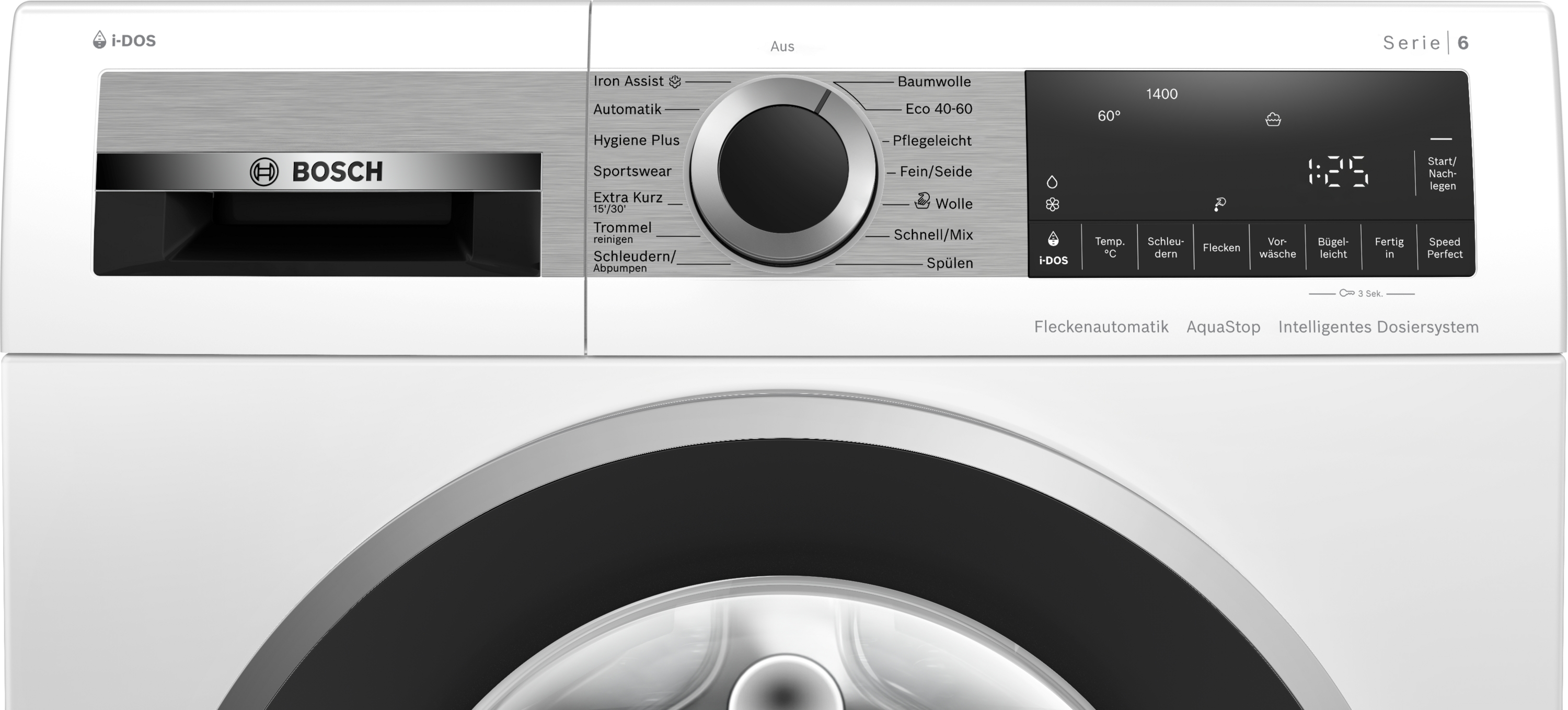 Eine weiße Bosch-Waschmaschine mit Bedienfeld, das Waschoptionen und eine Digitalanzeige mit Zeit anzeigt.