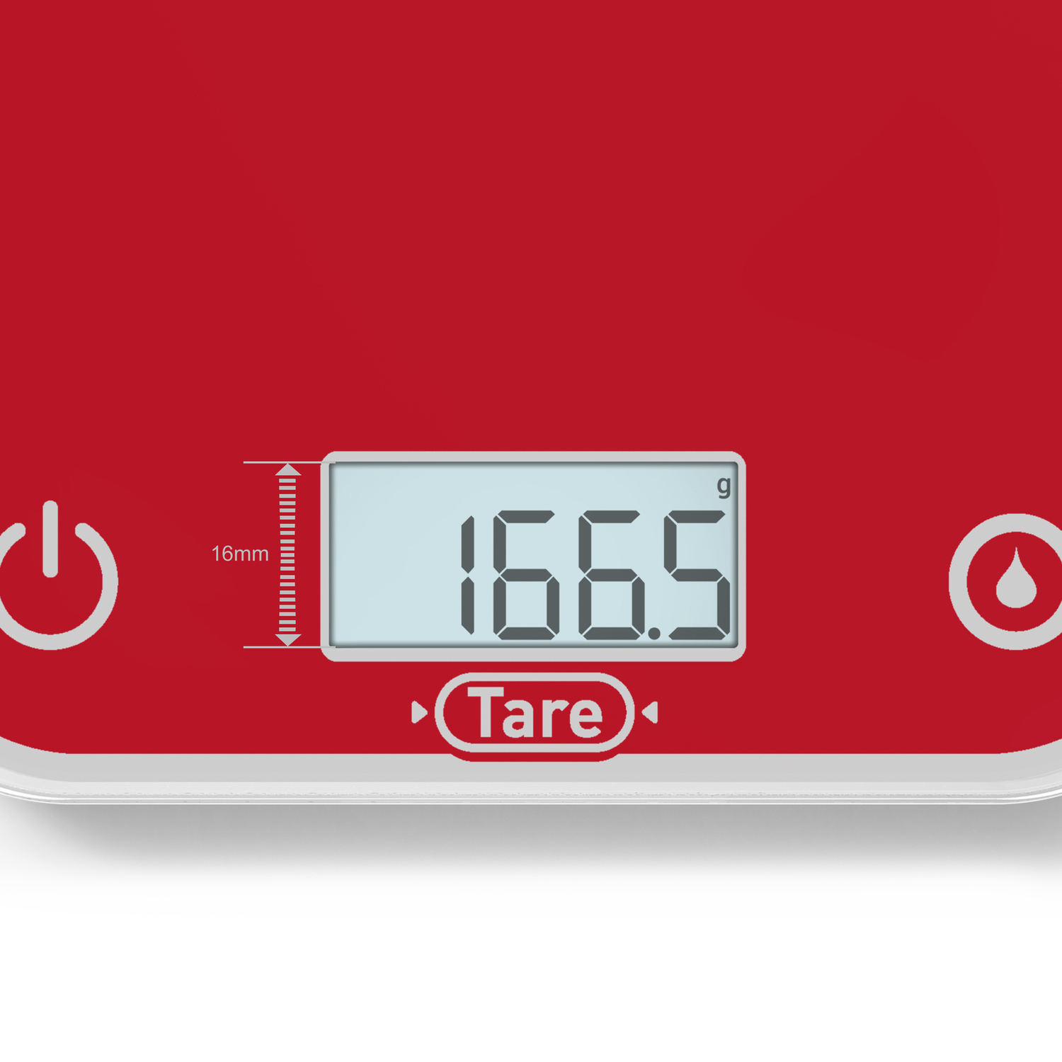 Gros plan sur une balance de cuisine numérique rouge indiquant le poids en grammes.