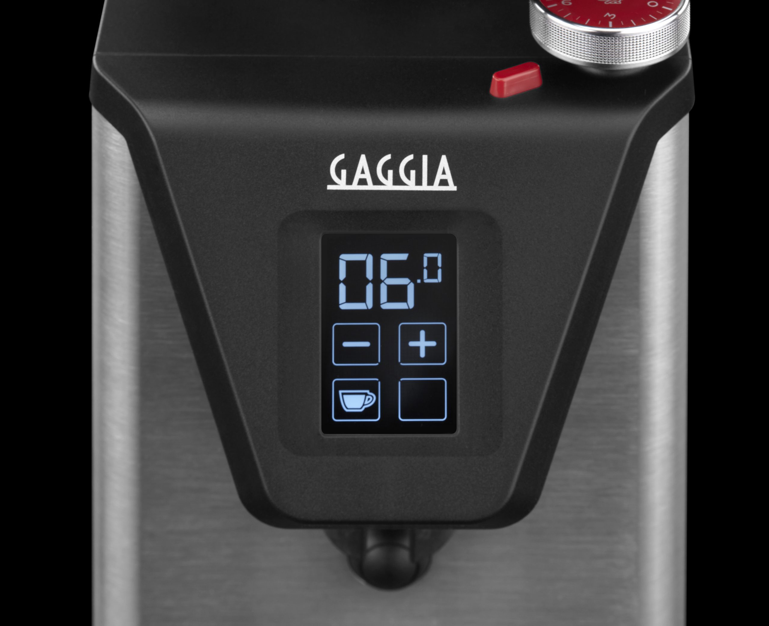 Gaggia kávéfőző vezérlőpaneljének közeli képe digitális kijelzővel.