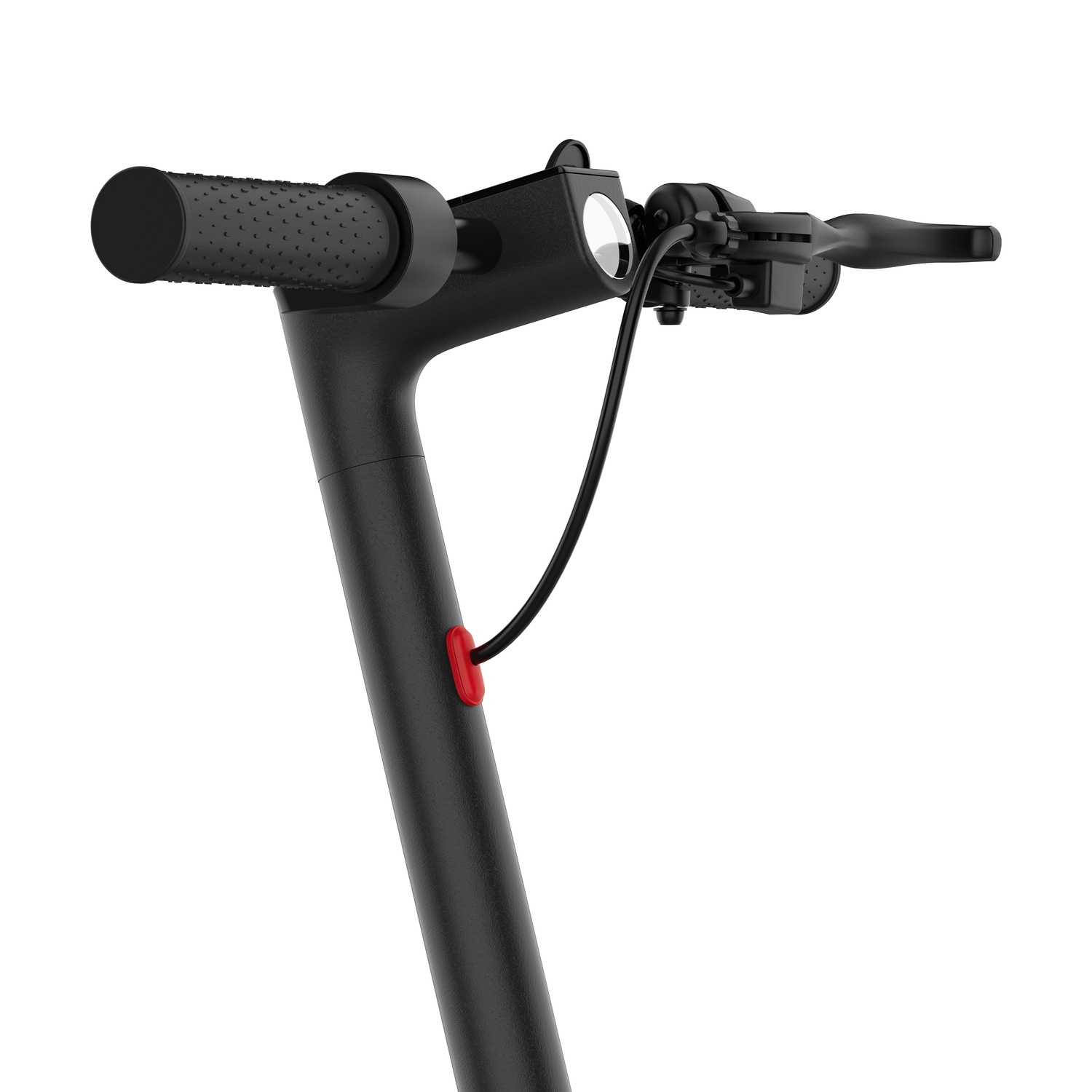 Gros plan sur le guidon d'une trottinette noire. Comprend des poignées, des leviers de frein et un câble noir.