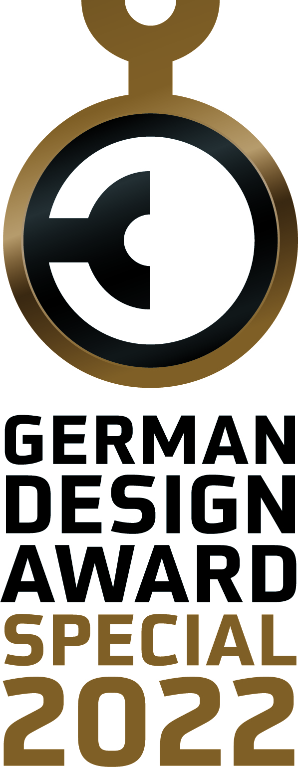 Logo des German Design Award 2022. Goldfarbenes und schwarzes kreisförmiges Emblem mit Text darunter.
