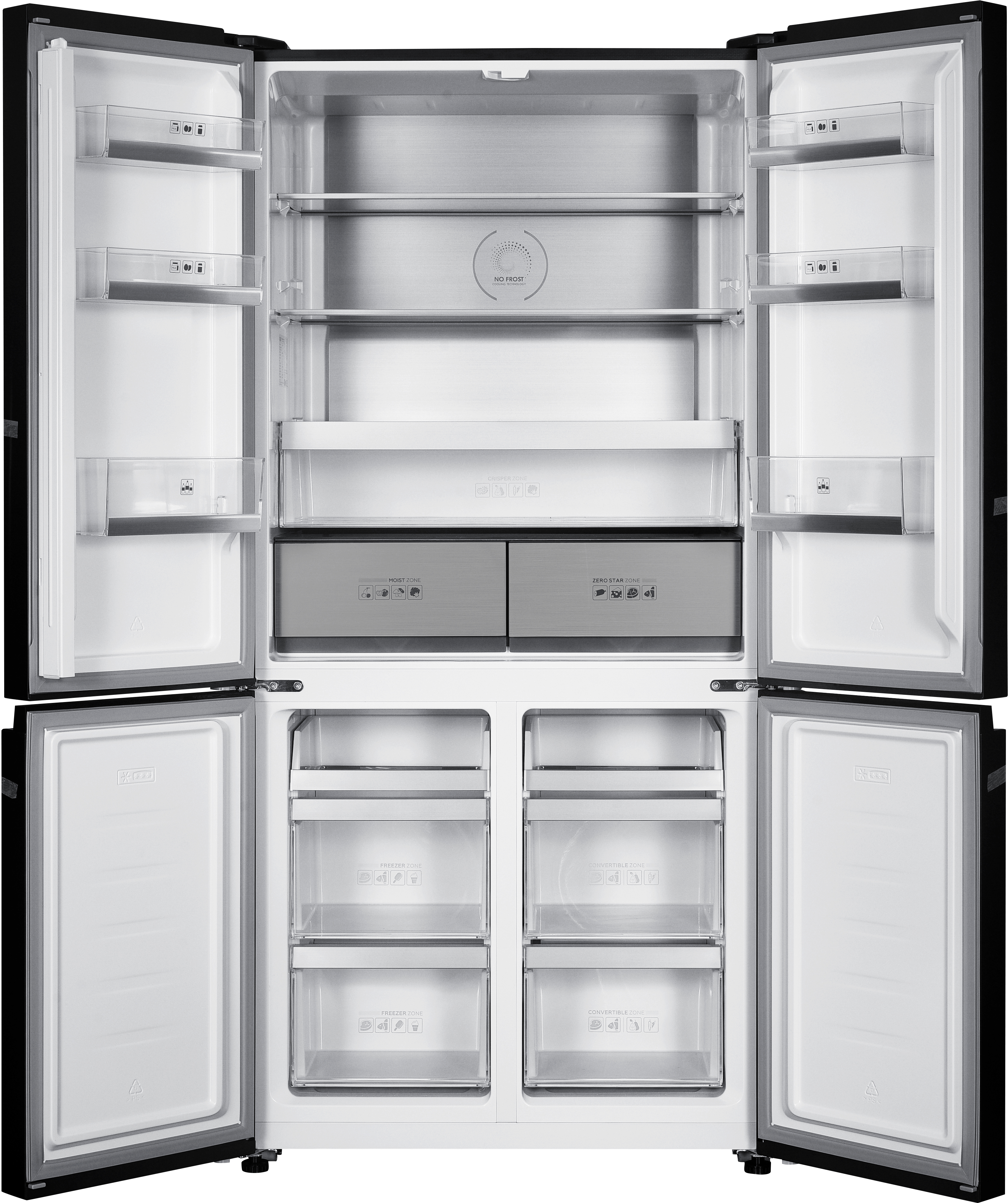 Offener Kühlschrank mit vielen Regalen und Schubladen. Der Hintergrund ist weiß.