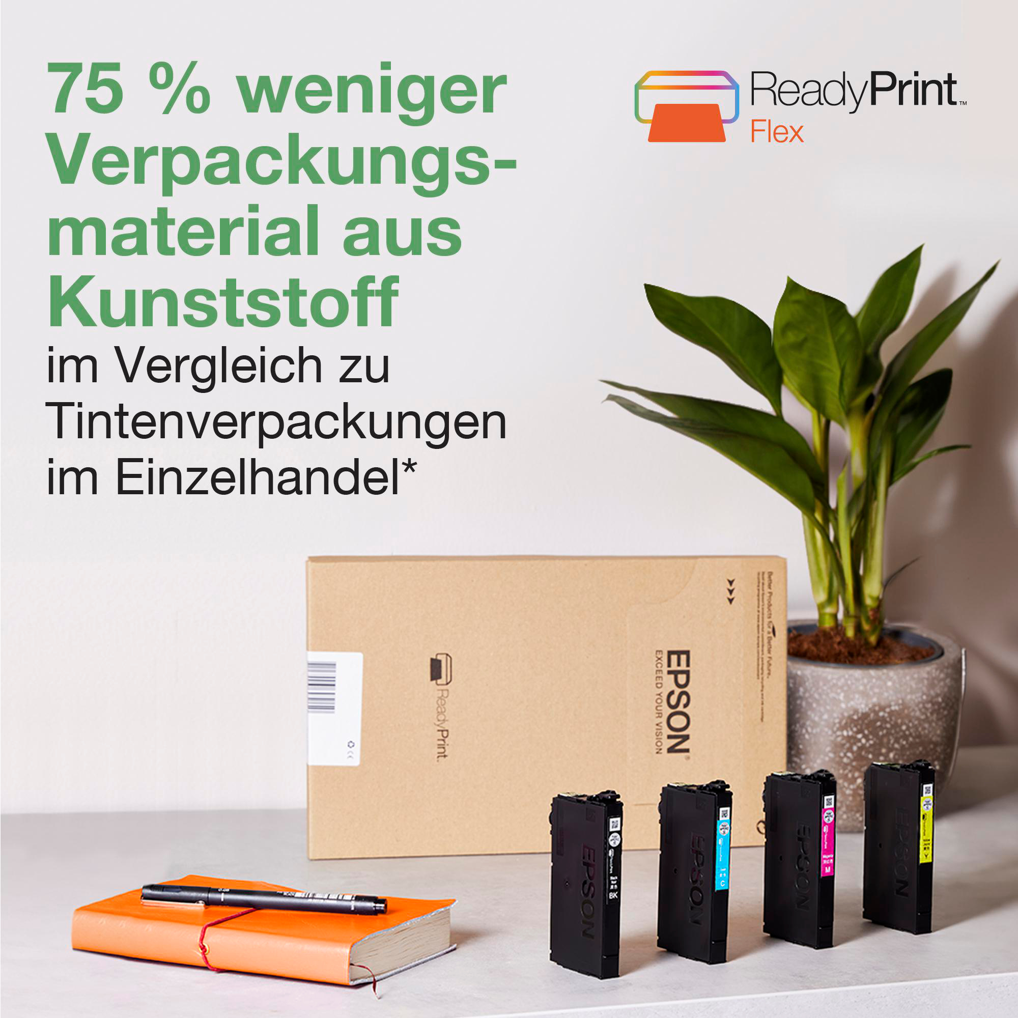Tintenpatronen, Notizbuch, Stift und Pflanze auf Tisch. Text: weniger Verpackung.