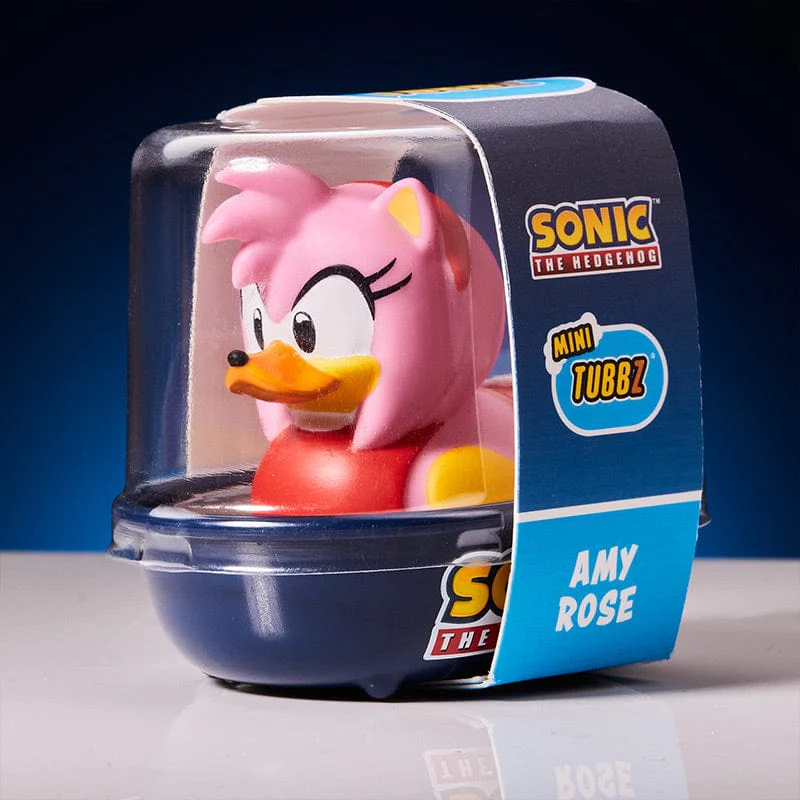 Amy Rose játék átlátszó műanyag tokban, kék alappal, Sonic the Hedgehog.