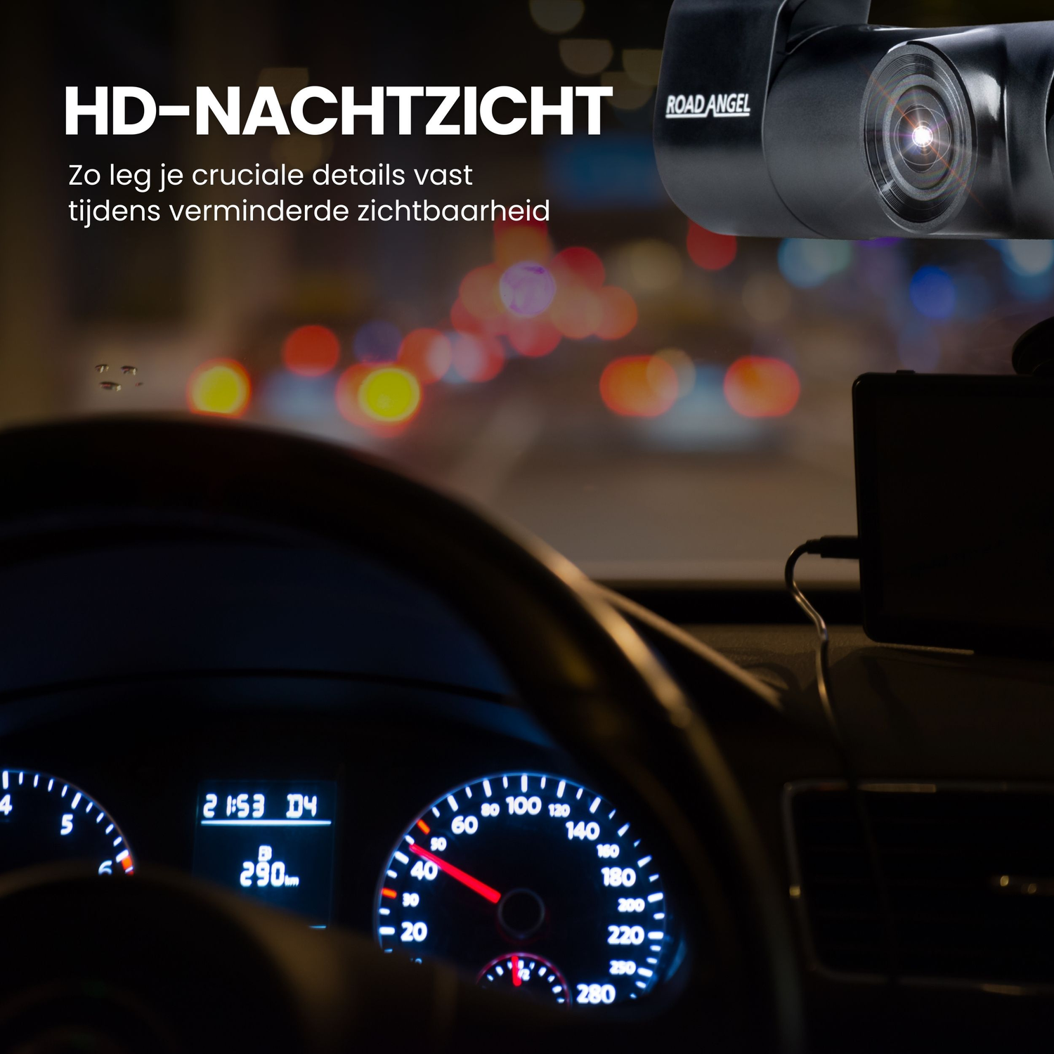 Zicht vanaf het dashboard van de auto, nachtrijden, met autocamera.
