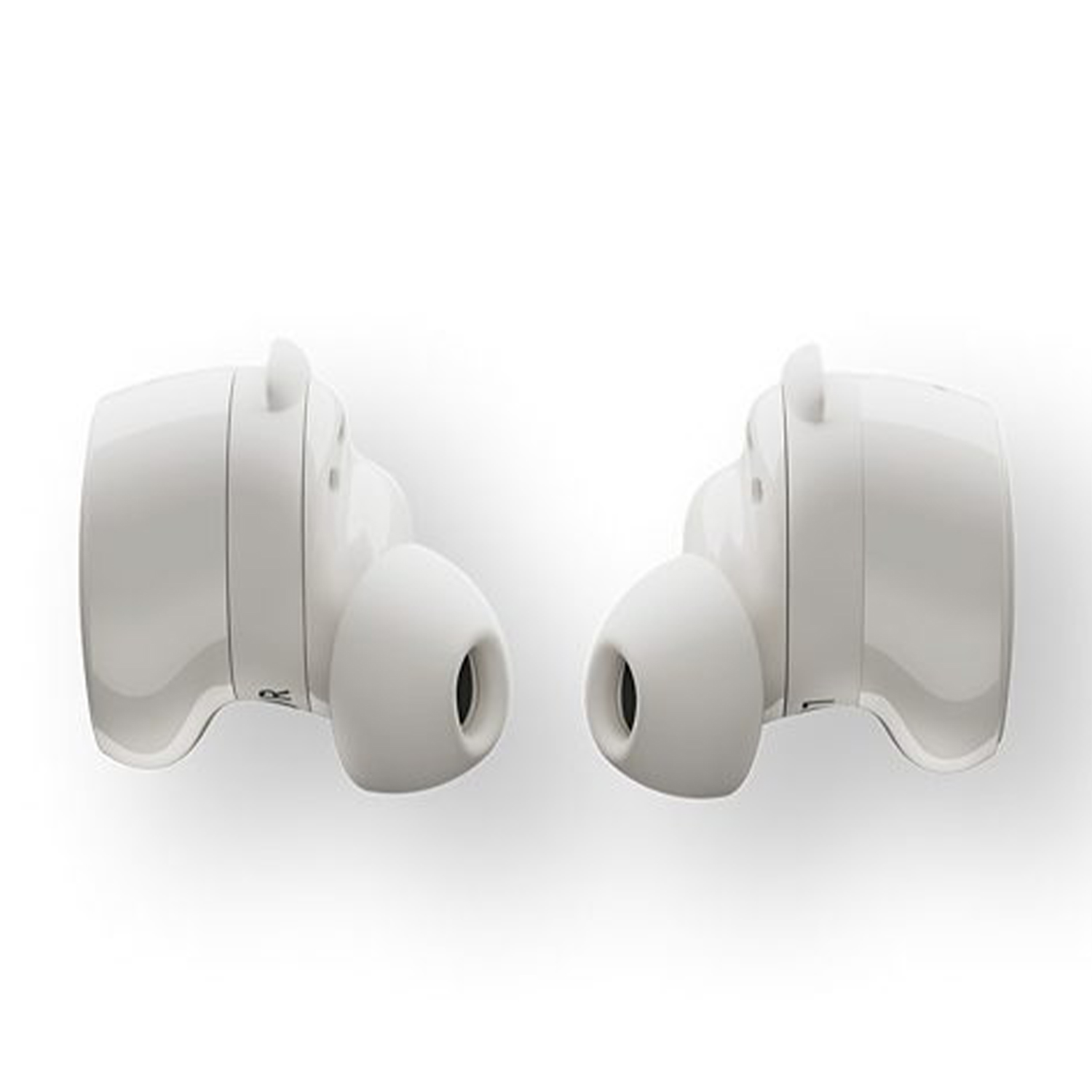 Due auricolari bianchi. Gli auricolari sono affiancati su sfondo bianco.