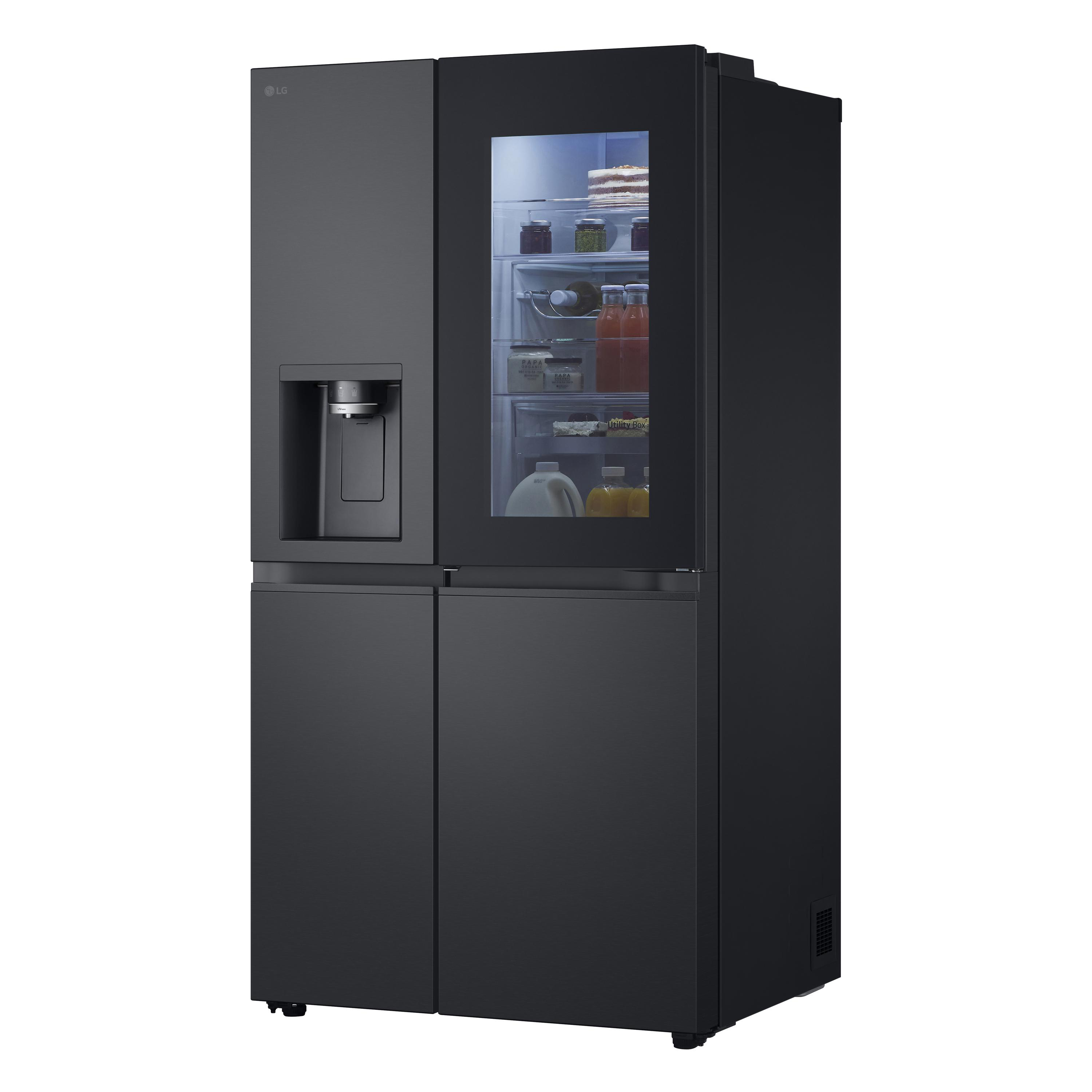 Schwarzer Kühlschrank mit Glastür. Das Innere zeigt Essen und Getränke.