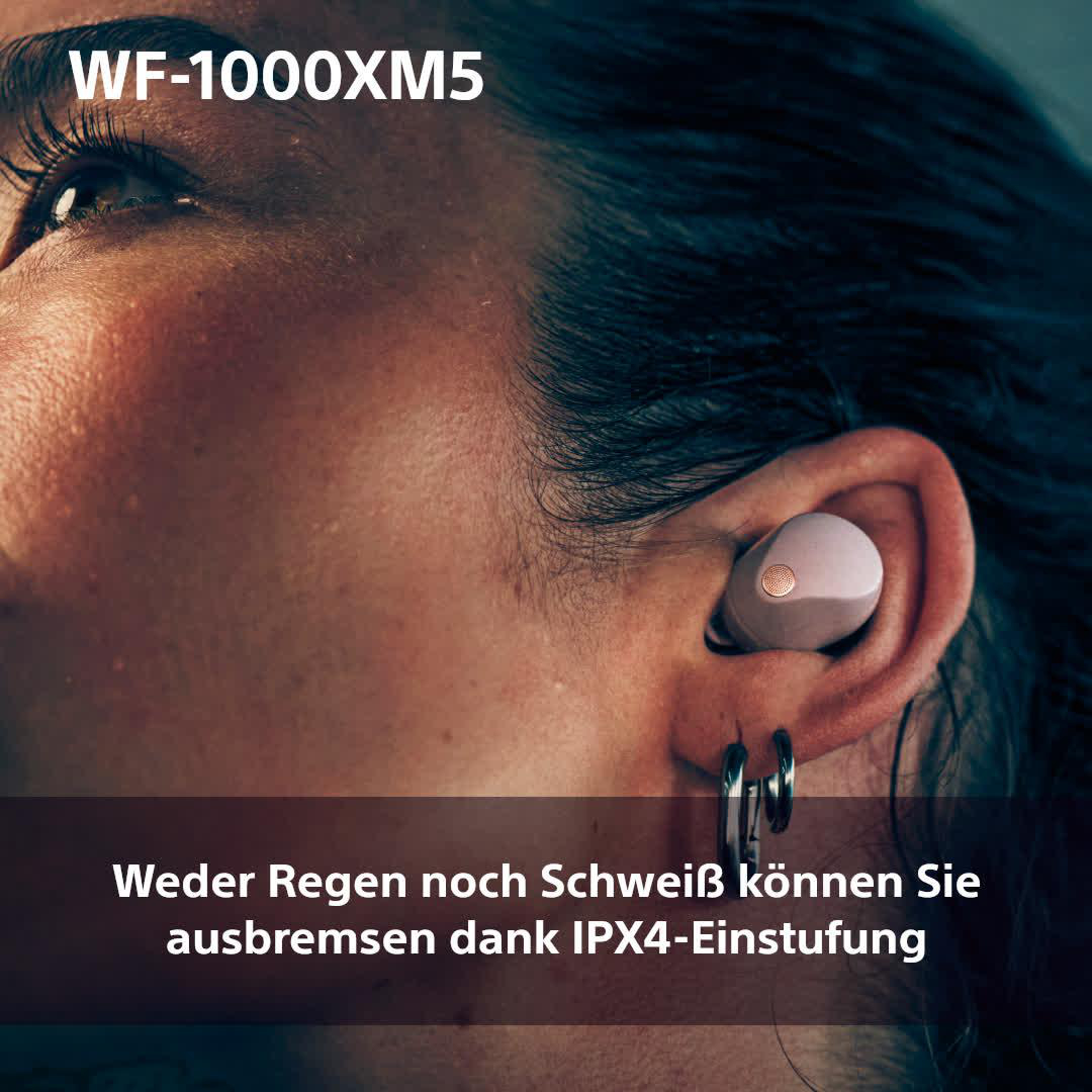 Ohres einer Frau mit Ohrhörer. Text: Weder Regen noch Schweiß können Sie ausbremsen.