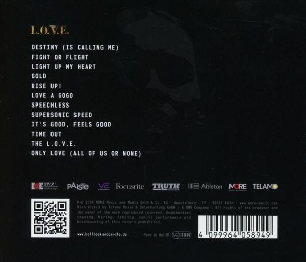 Die Rückseite einer CD-Hülle mit Songtiteln, Logos und einem Barcode.