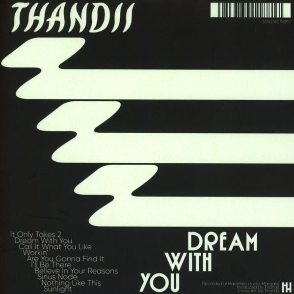 Rückseite des Albumcovers DREAM WITH YOU mit Titelliste und Thandii.