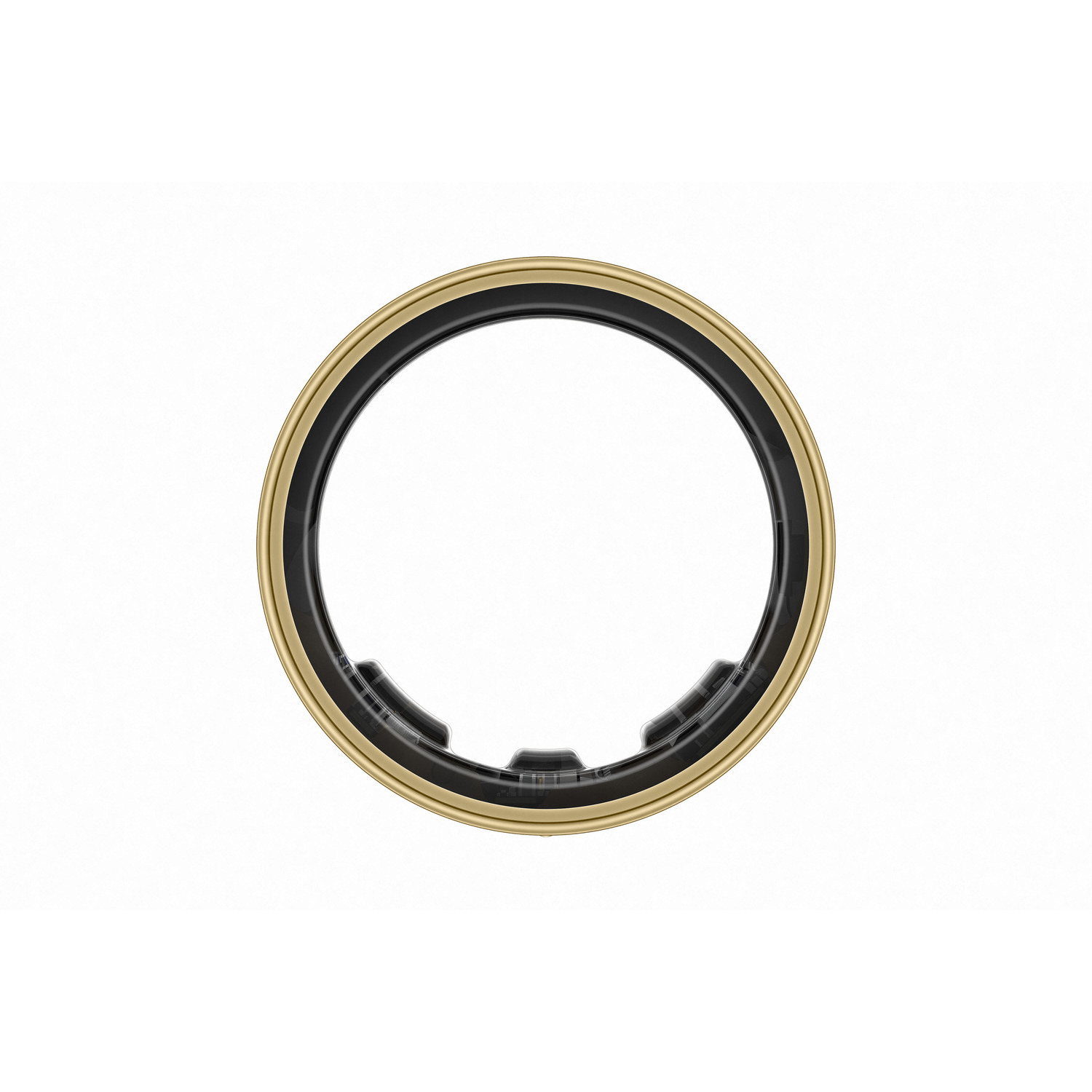 Une bague en or avec des bords noirs. La bague est circulaire et a une finition brillante.
