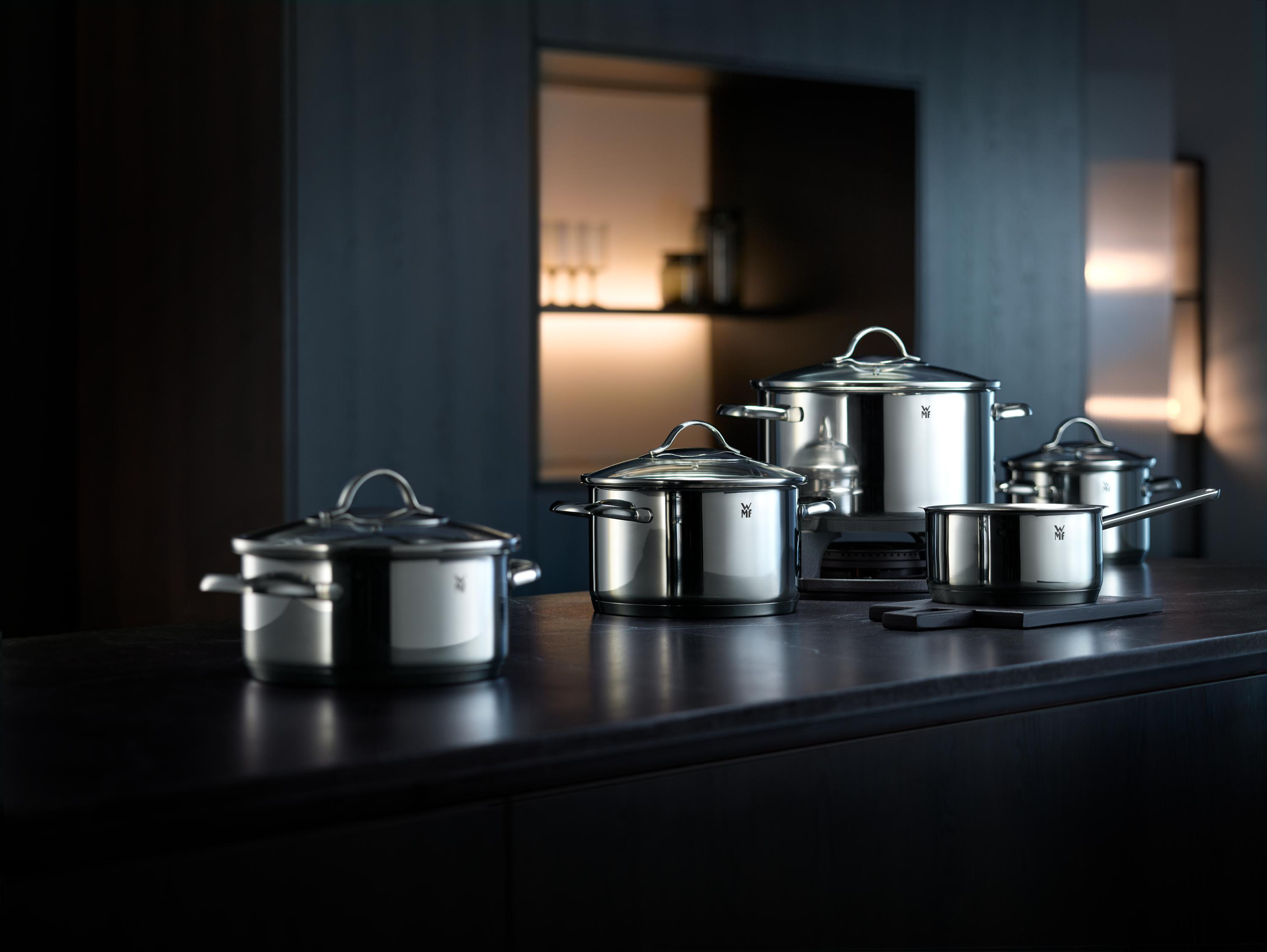 WMF Provence Plus Topfset 5tlg (alle Herdarten, Silber, Cromargan Edelstahl  18/10, poliert, unbeschichtet | rostfrei) | MediaMarkt