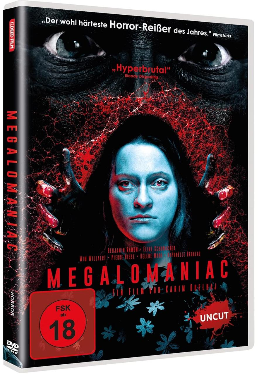 DVD-Cover: Frauen Gesicht, Hände mit dunklen Nägeln, Augen. Im Hintergrund zwei Augen und ein dunkles rotes Netz.