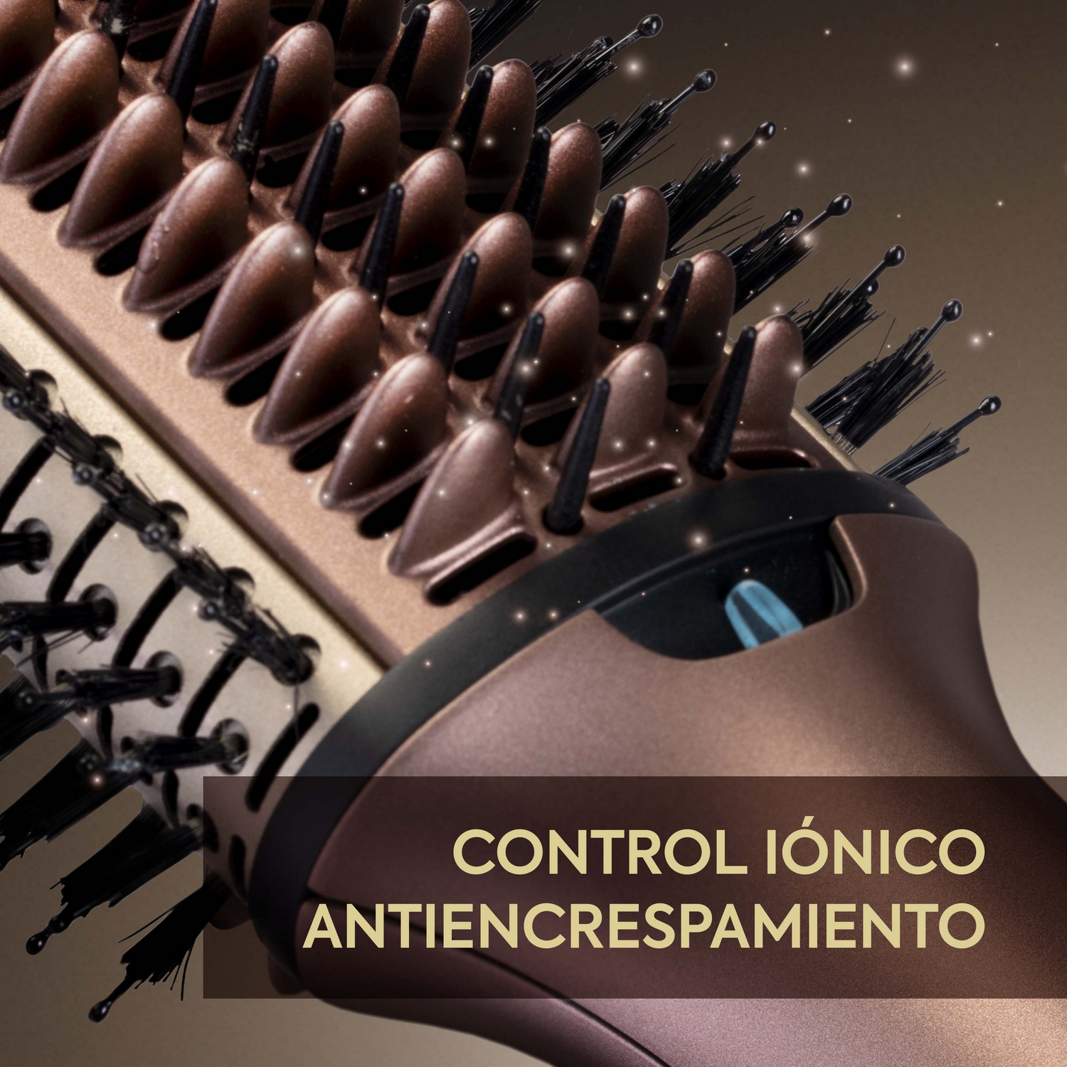 Cepillo para peinar el cabello con cerdas y texto 'CONTROL IÓNICO ANTIENCRESPAMIENTO'.